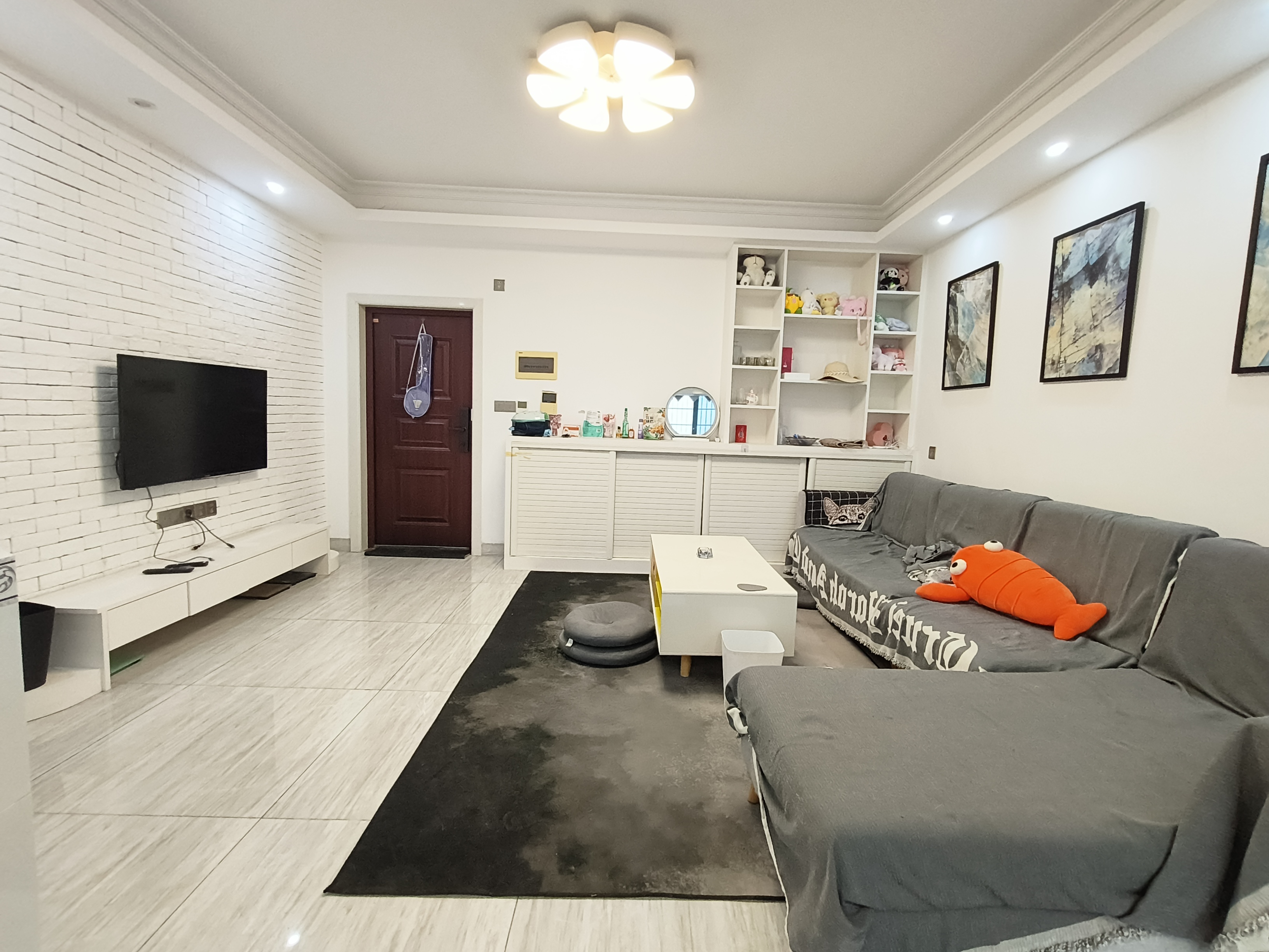 雁城荣寓  2室2厅1卫    1800.0元/月