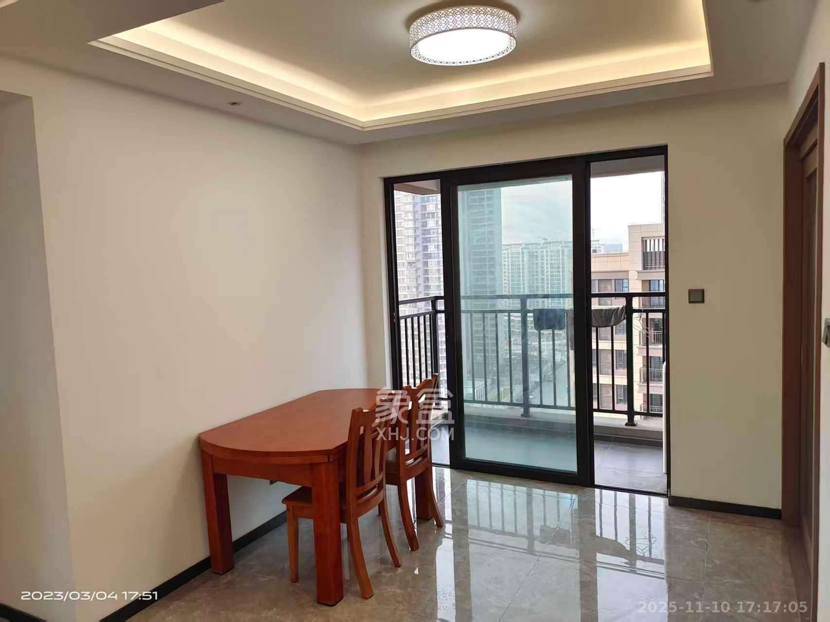 招商华发依云曦城 4室2厅2卫 2800.0元/月 招商华发依云曦城 4室2厅2卫 2800.0元/月室内图