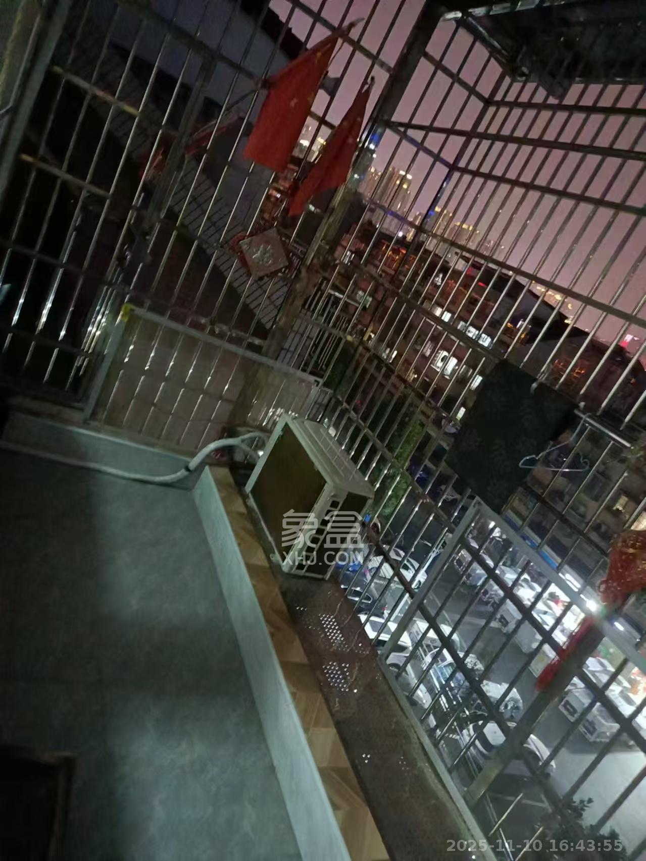 观沙小区 2室2厅1卫 1700.0元/月 观沙小区 2室2厅1卫 1700.0元/月室内图