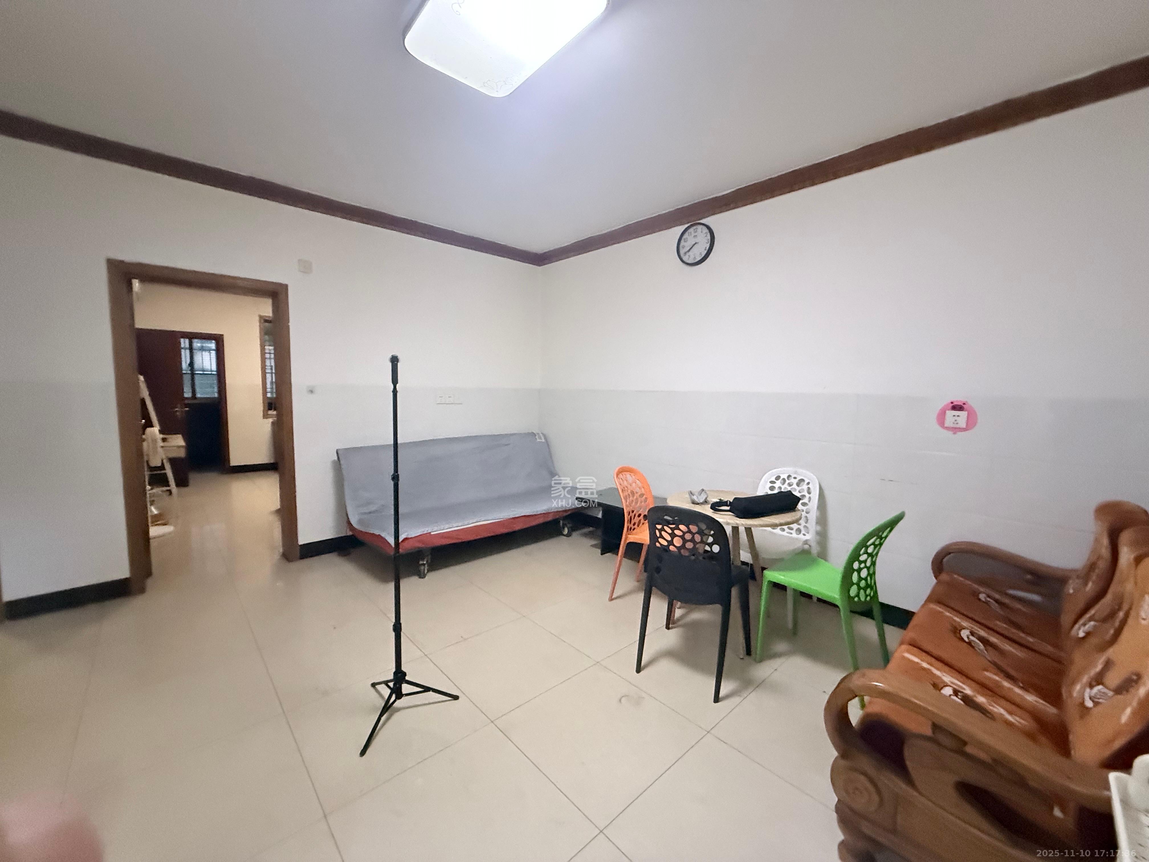 黄泥岭社区  1室1厅1卫    1000.0元/月