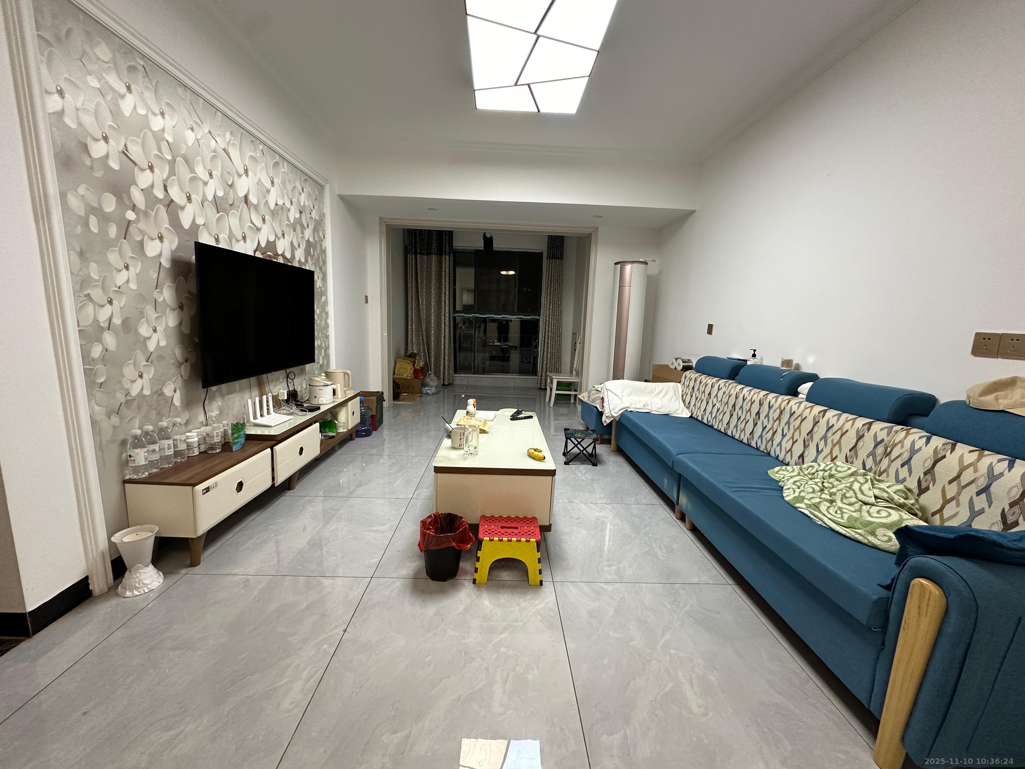 航天溪湖 2室2厅1卫 2200.0元/月 航天溪湖 2室2厅1卫 2200.0元/月室内图