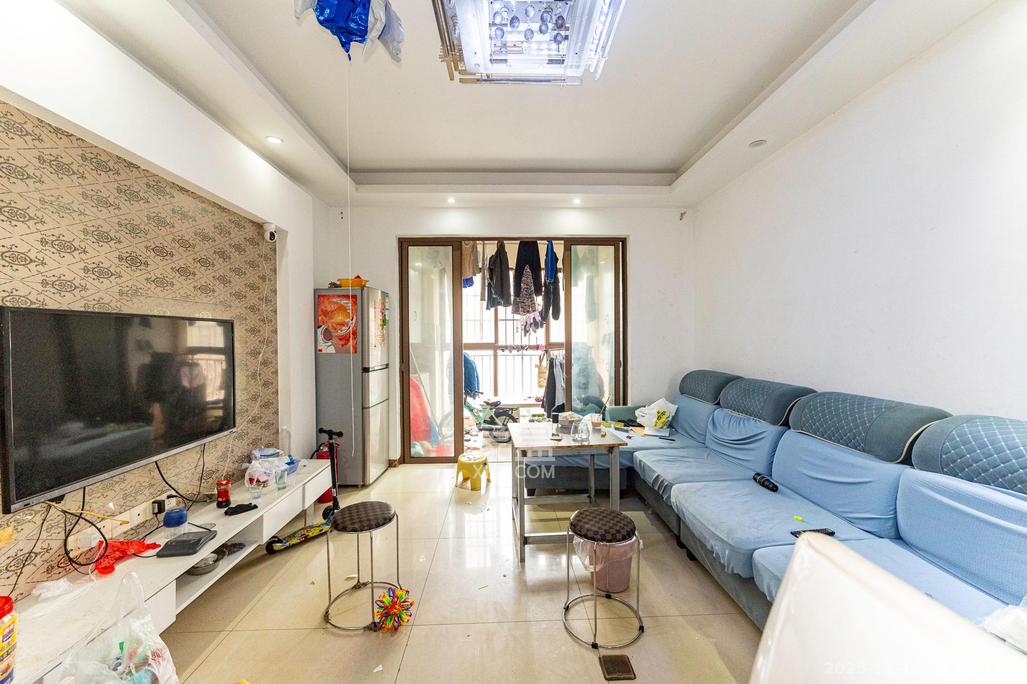 四季星城  3室2厅2卫    59.8万