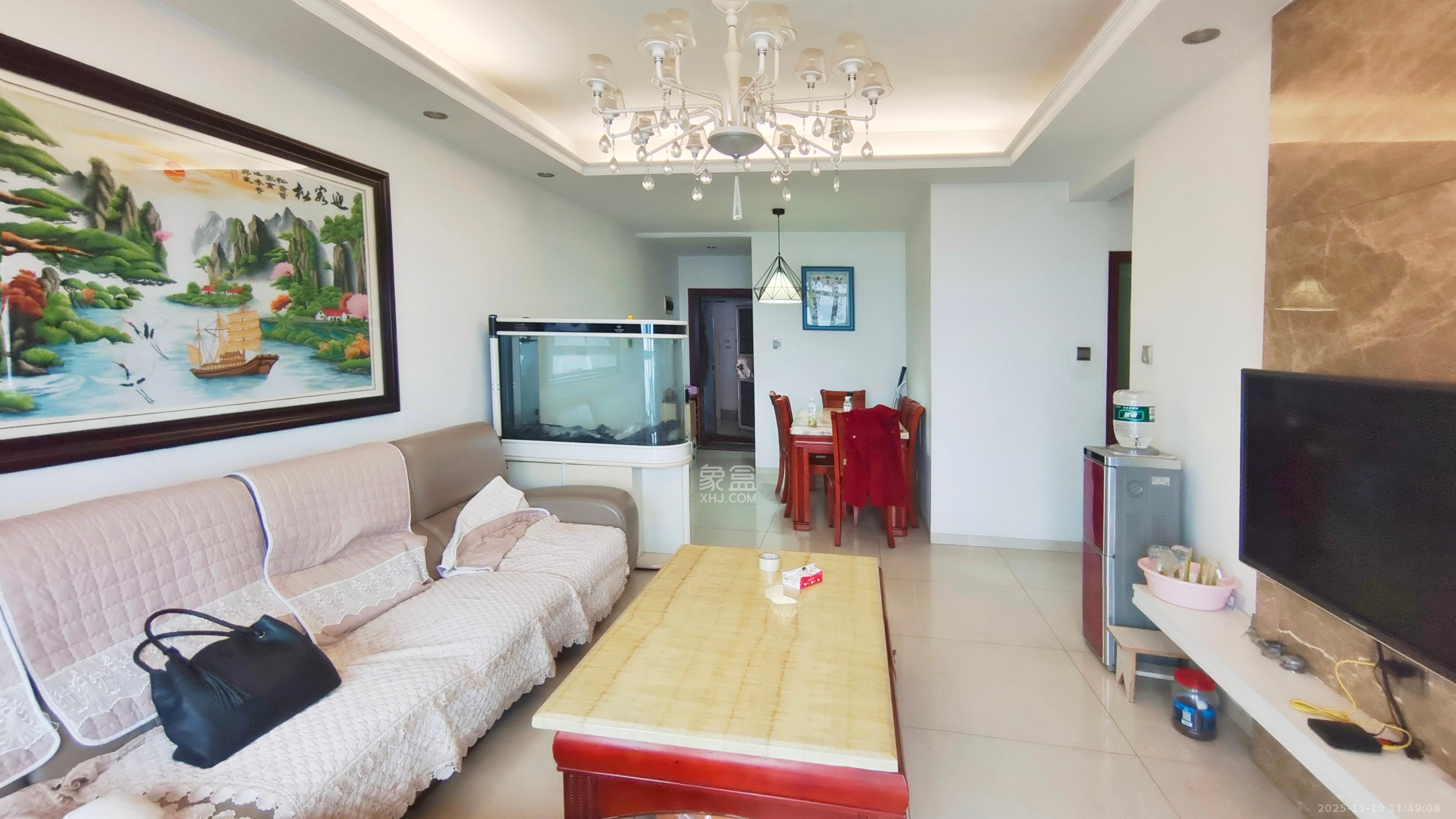 江河双水湾  3室2厅1卫    2600.0元/月室内图