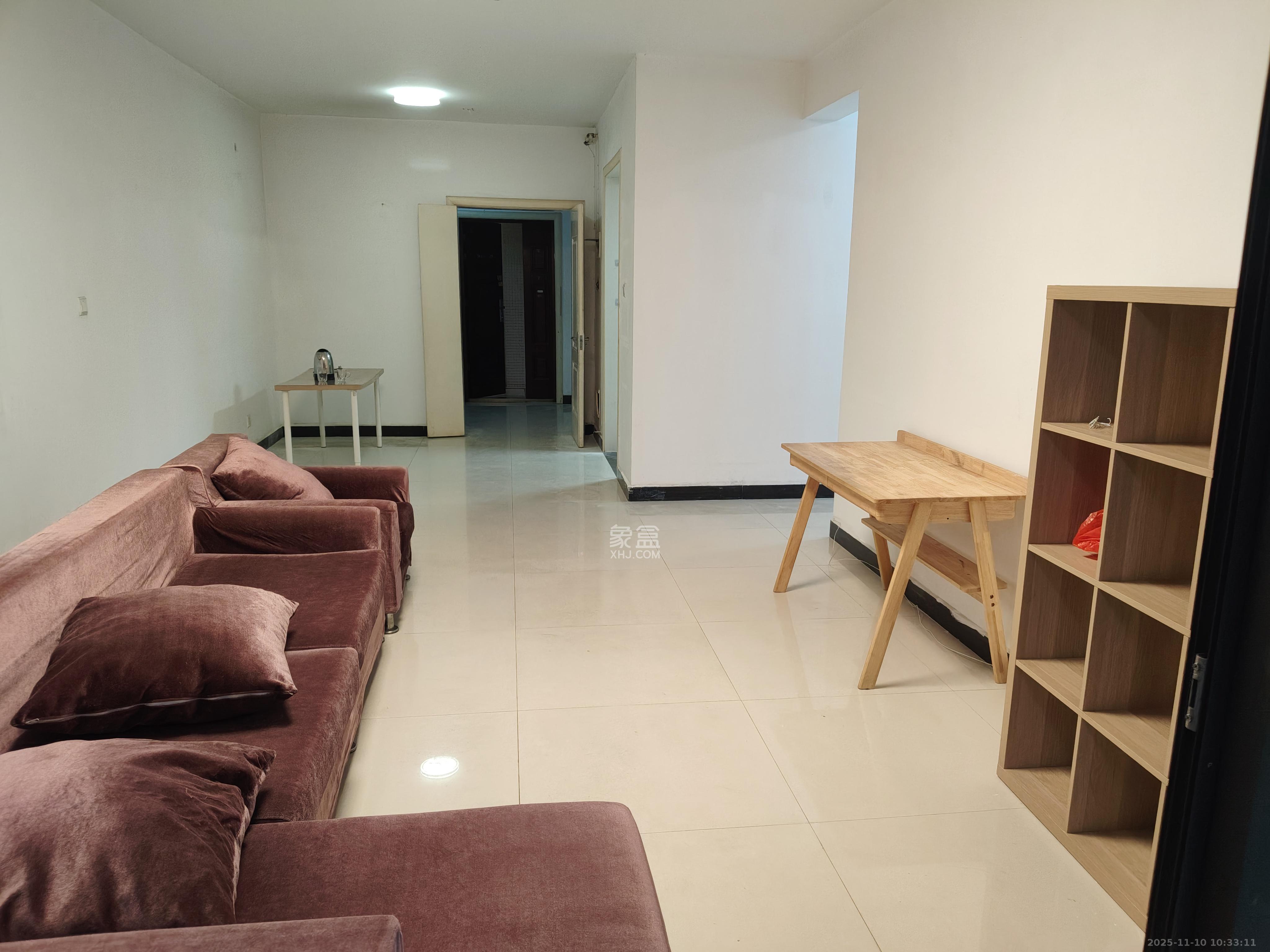 湘域熙岸  3室2厅1卫    3000.0元/月