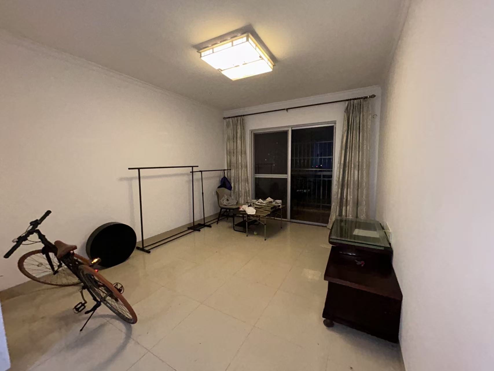 祥安小区  2室1厅1卫    1700.0元/月室内图