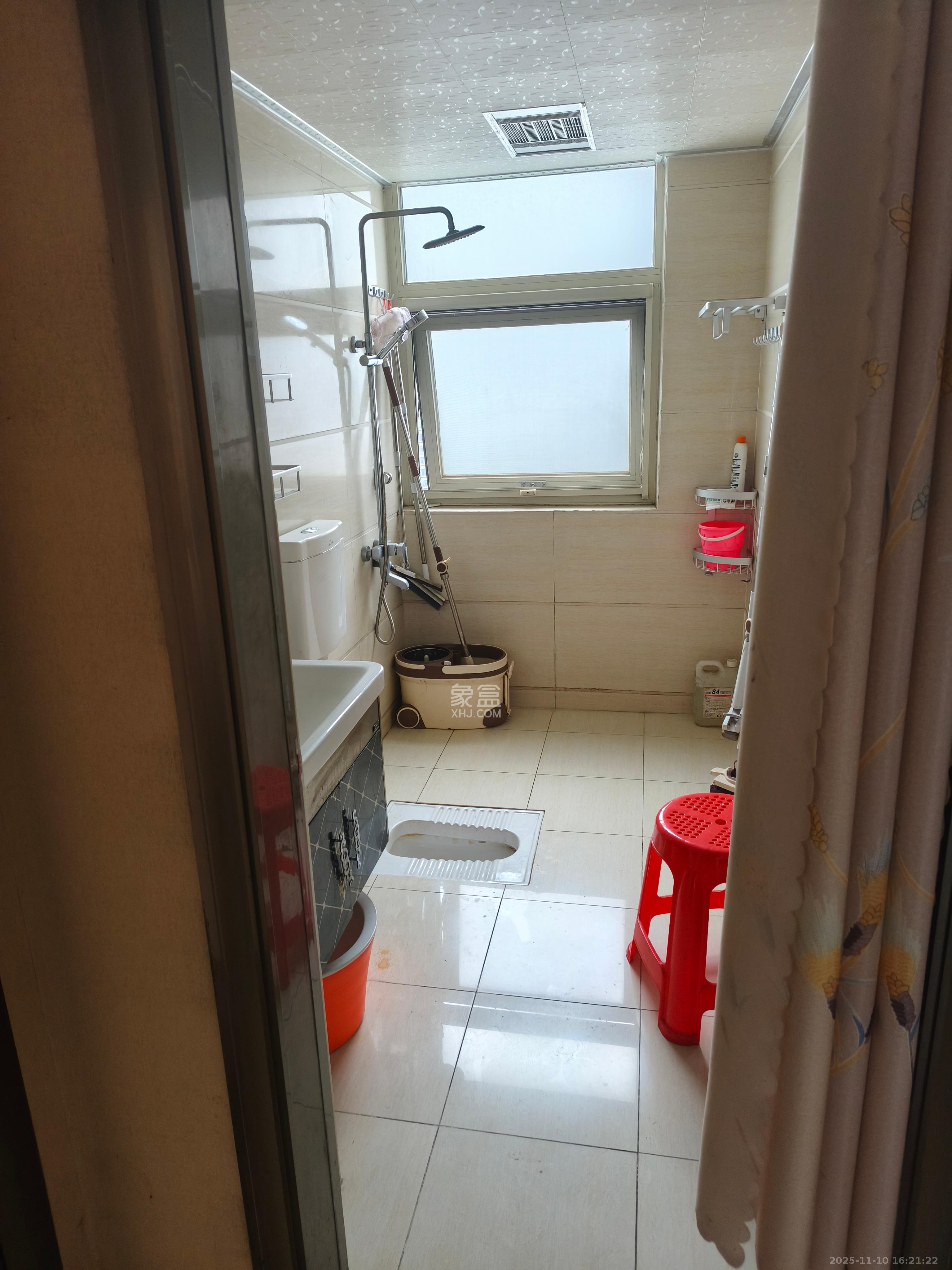 北辰三角洲E5区 1室2厅1卫 3500.0元/月 北辰三角洲E5区 1室2厅1卫 3500.0元/月室内图