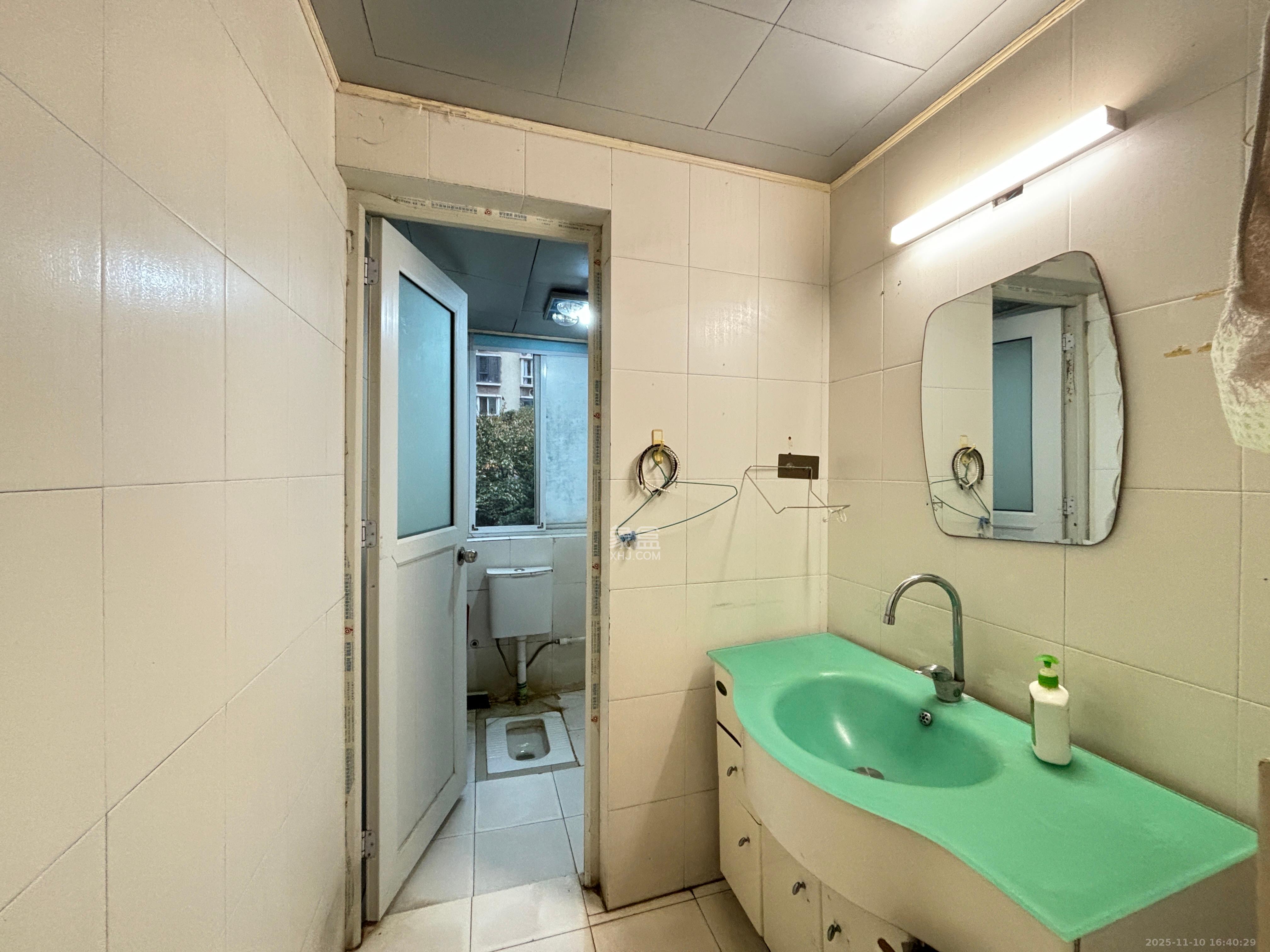 星语林名园  2室1厅1卫    1850.0元/月室内图