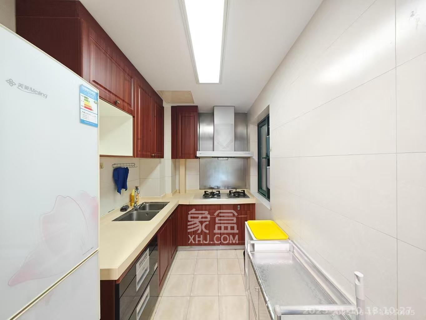 恒大城 2室2厅1卫 1800.0元/月 恒大城 2室2厅1卫 1800.0元/月室内图