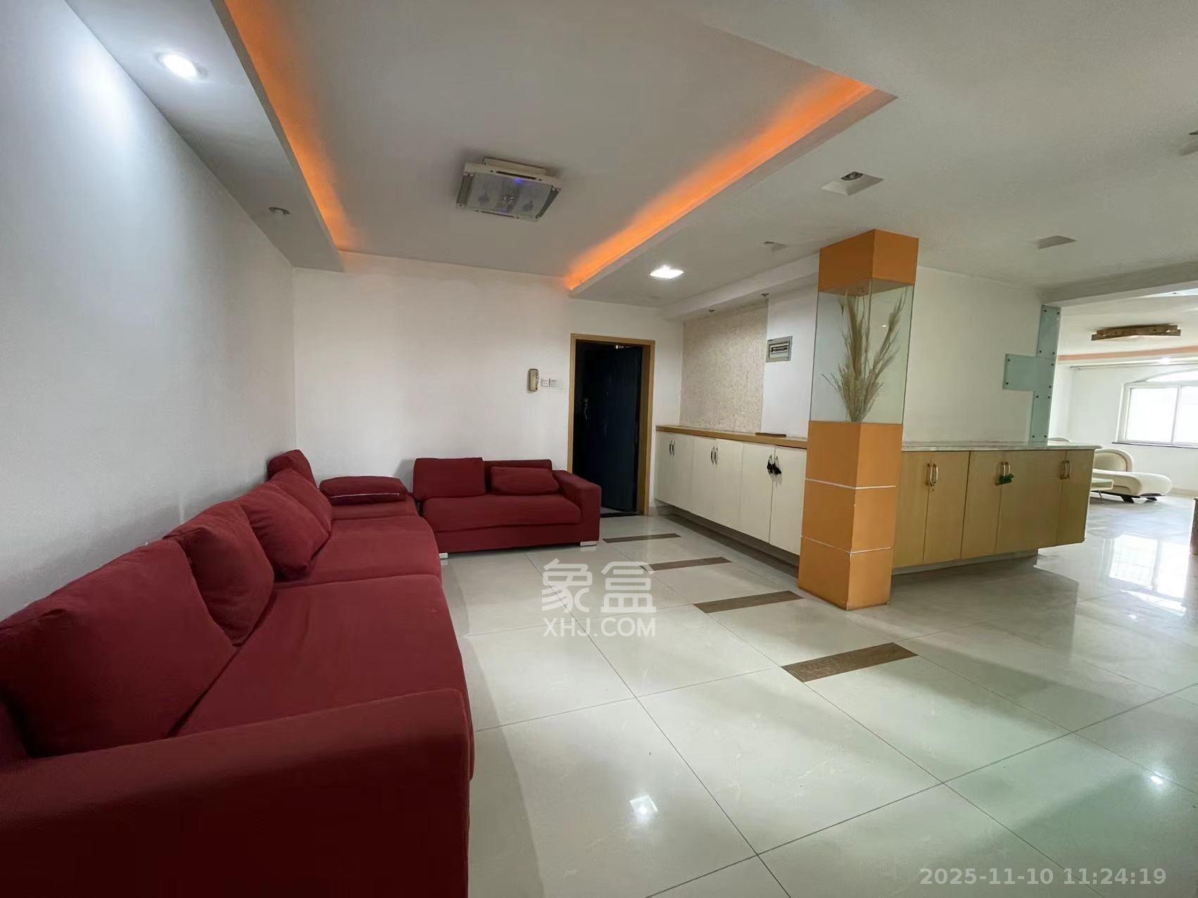 稻田园公寓  4室2厅1卫    4500.0元/月室内图