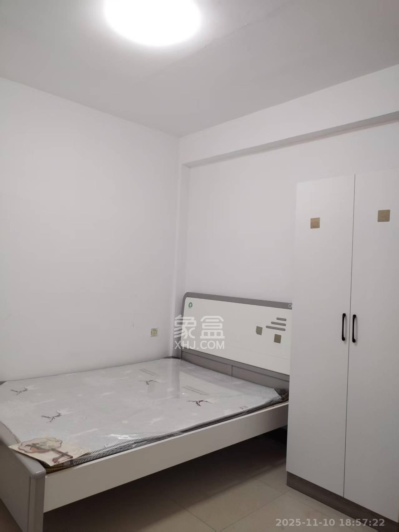 新塘垅小区（高桥物流园）  2室1厅1卫    1500.0元/月