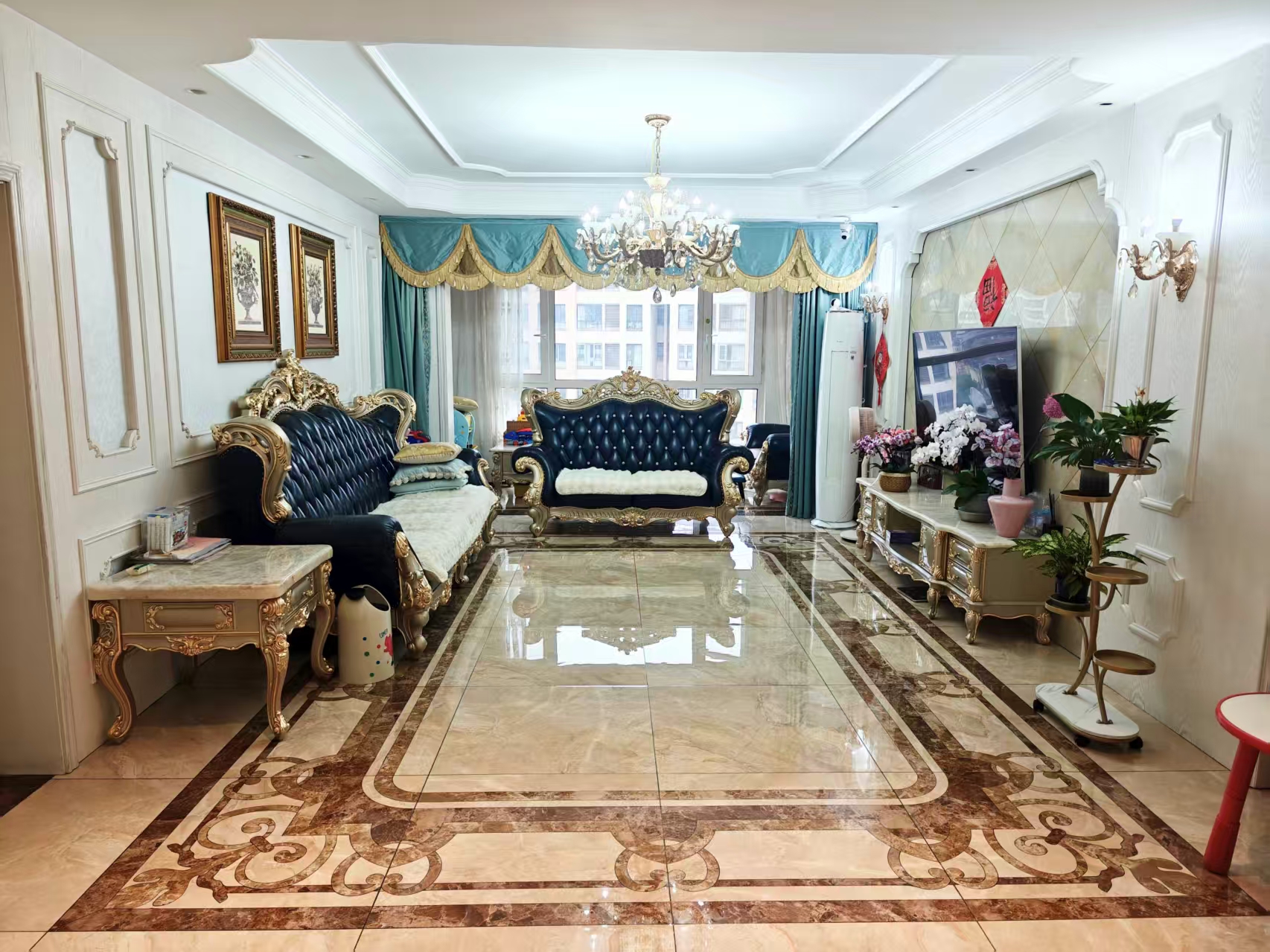 佳兆业金域天下一期  4室2厅2卫    107.0万