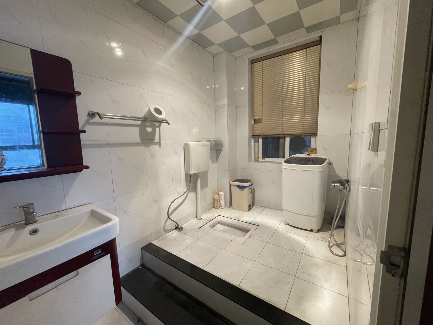 耀华锦园  4室2厅2卫    58.0万室内图