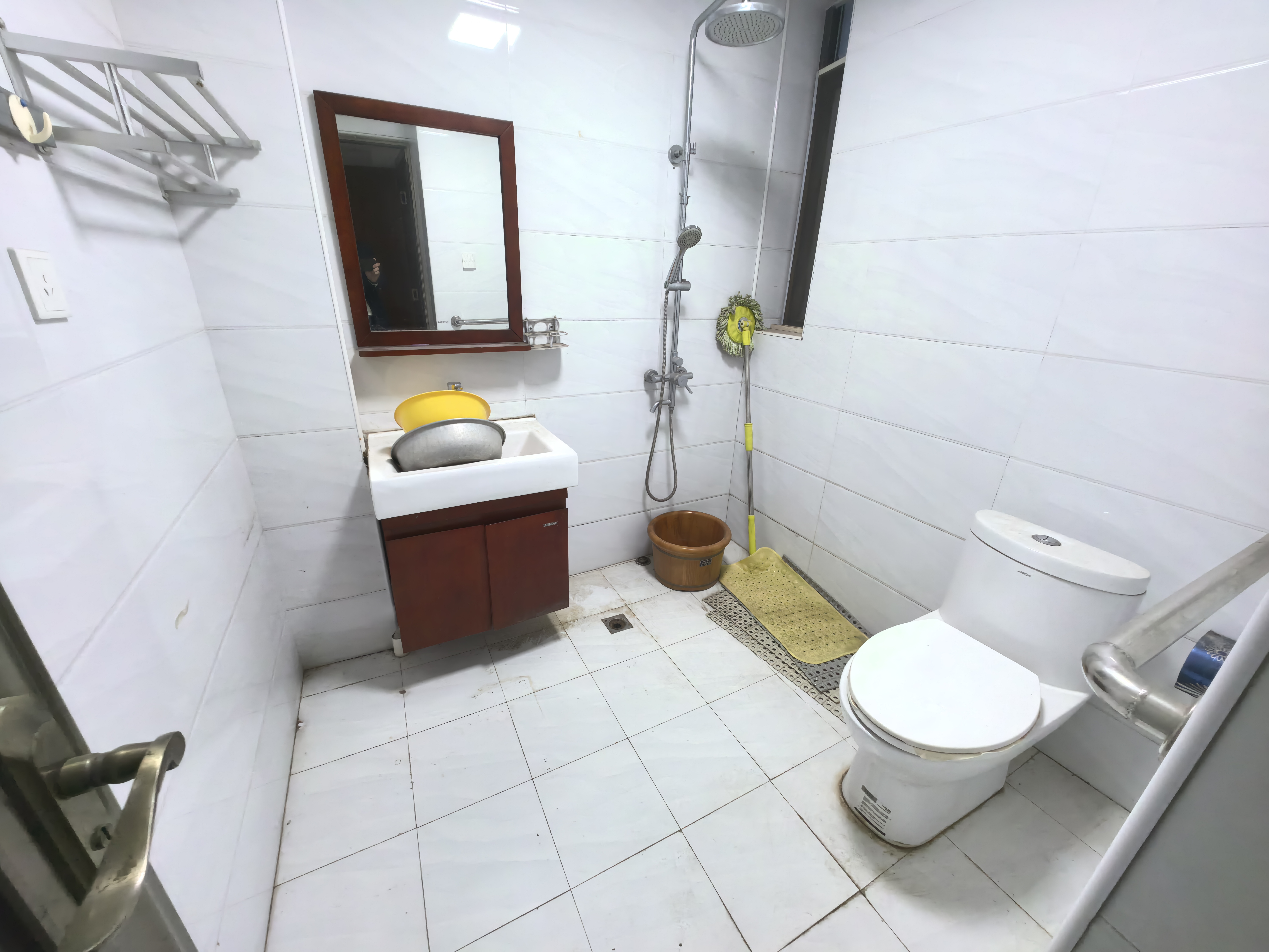 学府港湾  3室2厅2卫    46.8万室内图