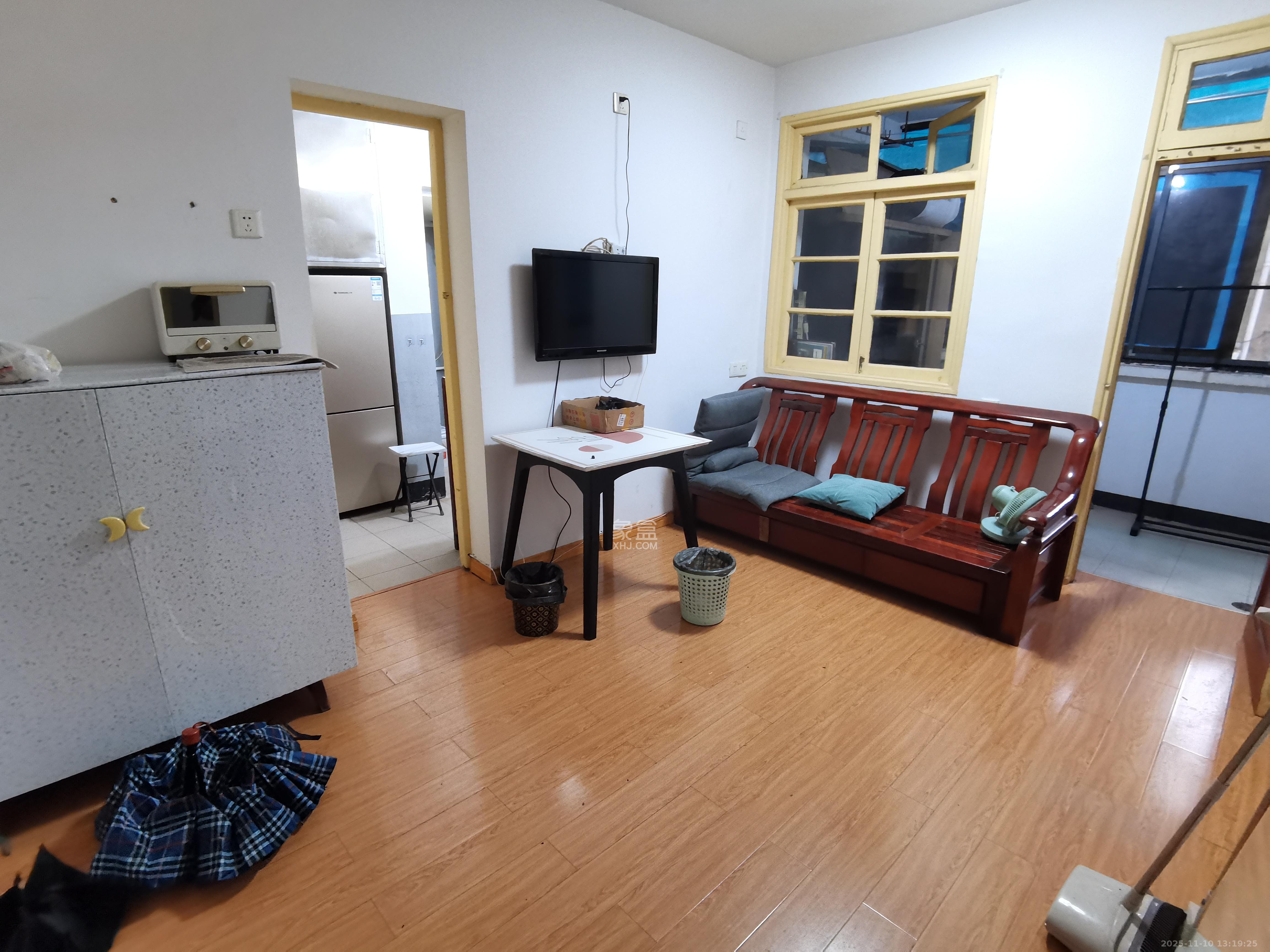 牛婆塘社区  1室1厅1卫    1200.0元/月