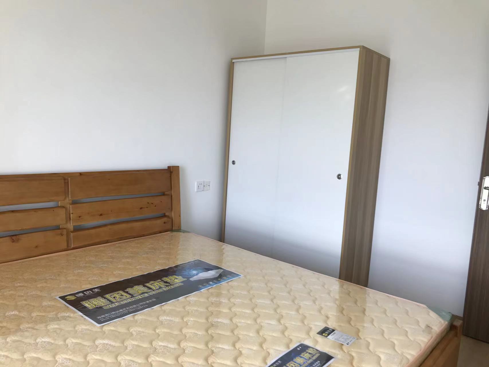 碧桂园一、二期（中央首府）  2室2厅1卫    95.0万室内图