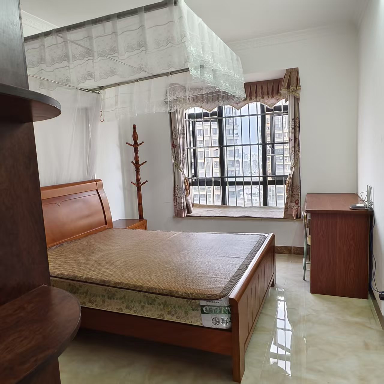 海阔天空-国瑞城二期(雅仕苑) 3室2厅1卫 220.0万 海阔天空-国瑞城二期(雅仕苑) 3室2厅1卫 220.0万室内图