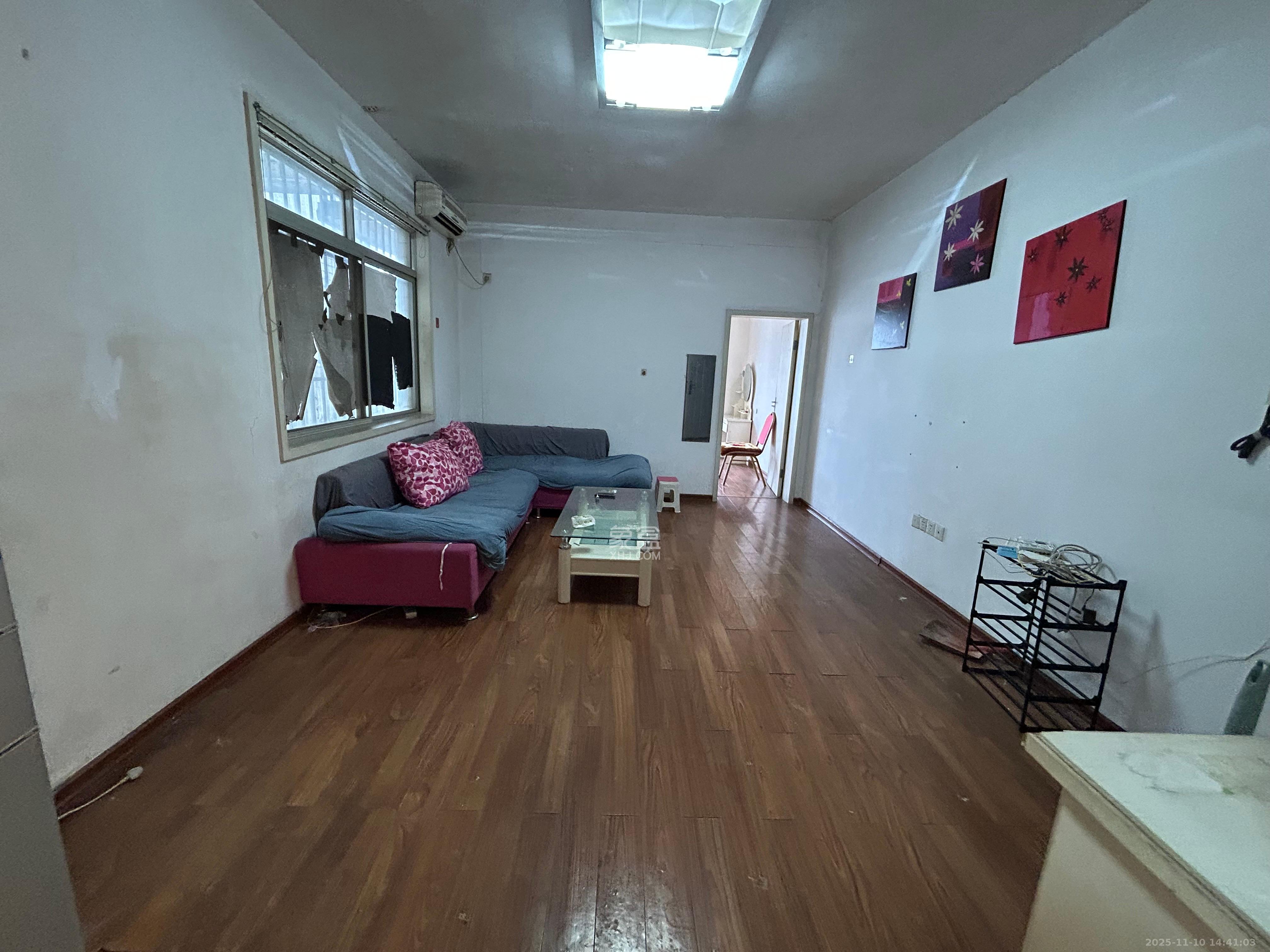 东方新世界 1室1厅1卫 1500.0元/月 东方新世界 1室1厅1卫 1500.0元/月室内图