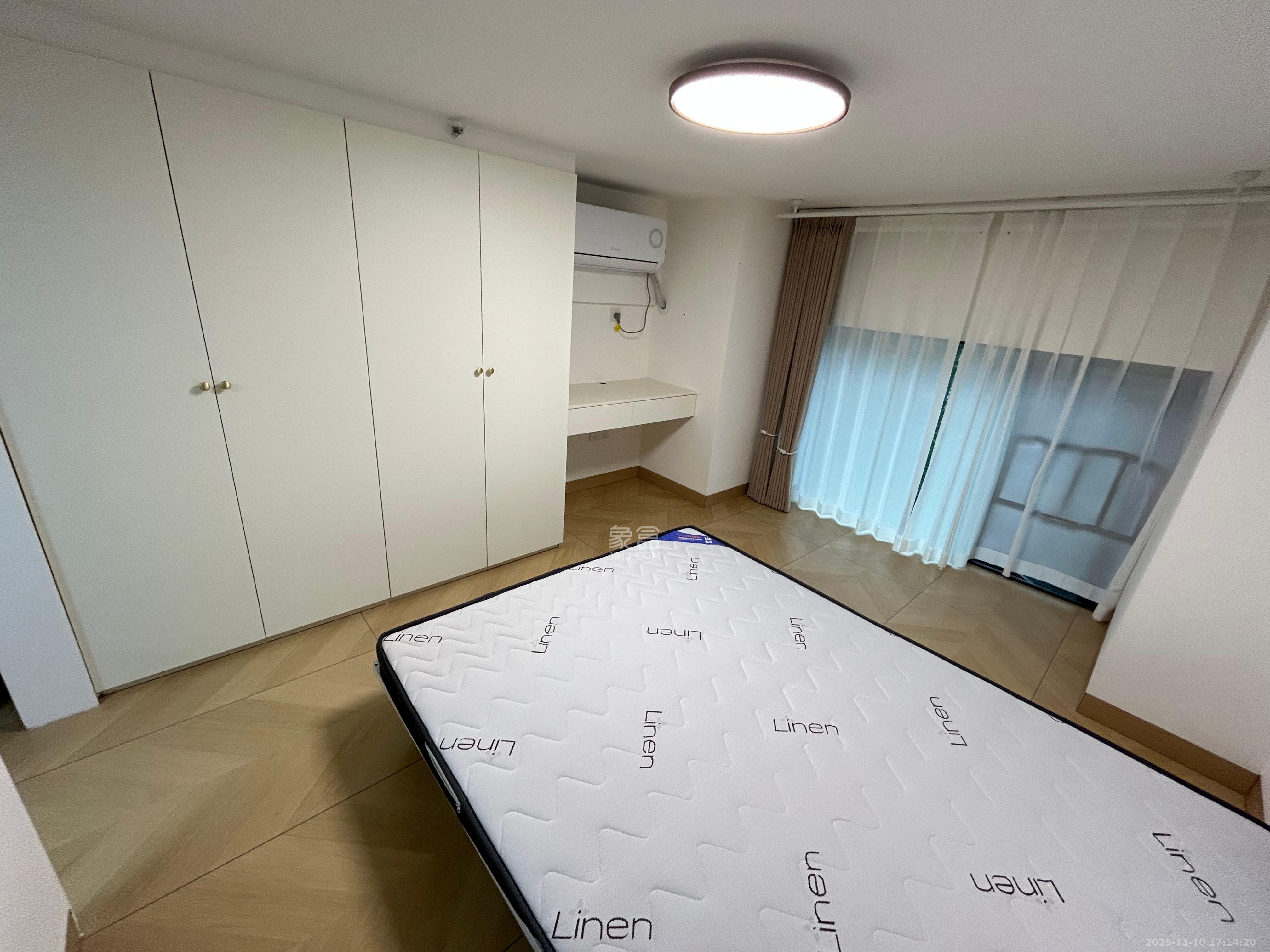 梅溪悦章  1室1厅1卫    1600.0元/月室内图