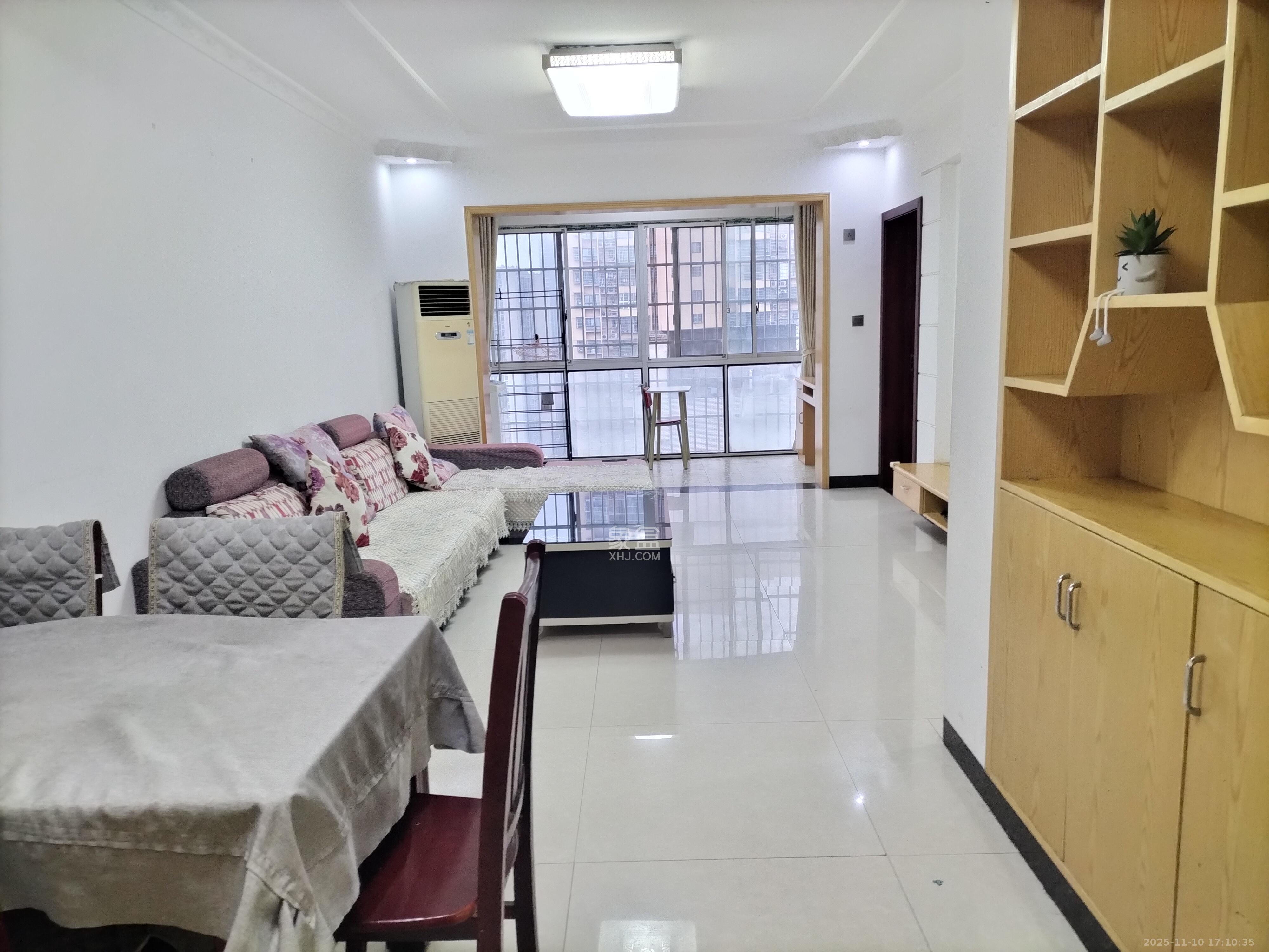 骑龙安置小区  2室2厅1卫    1800.0元/月