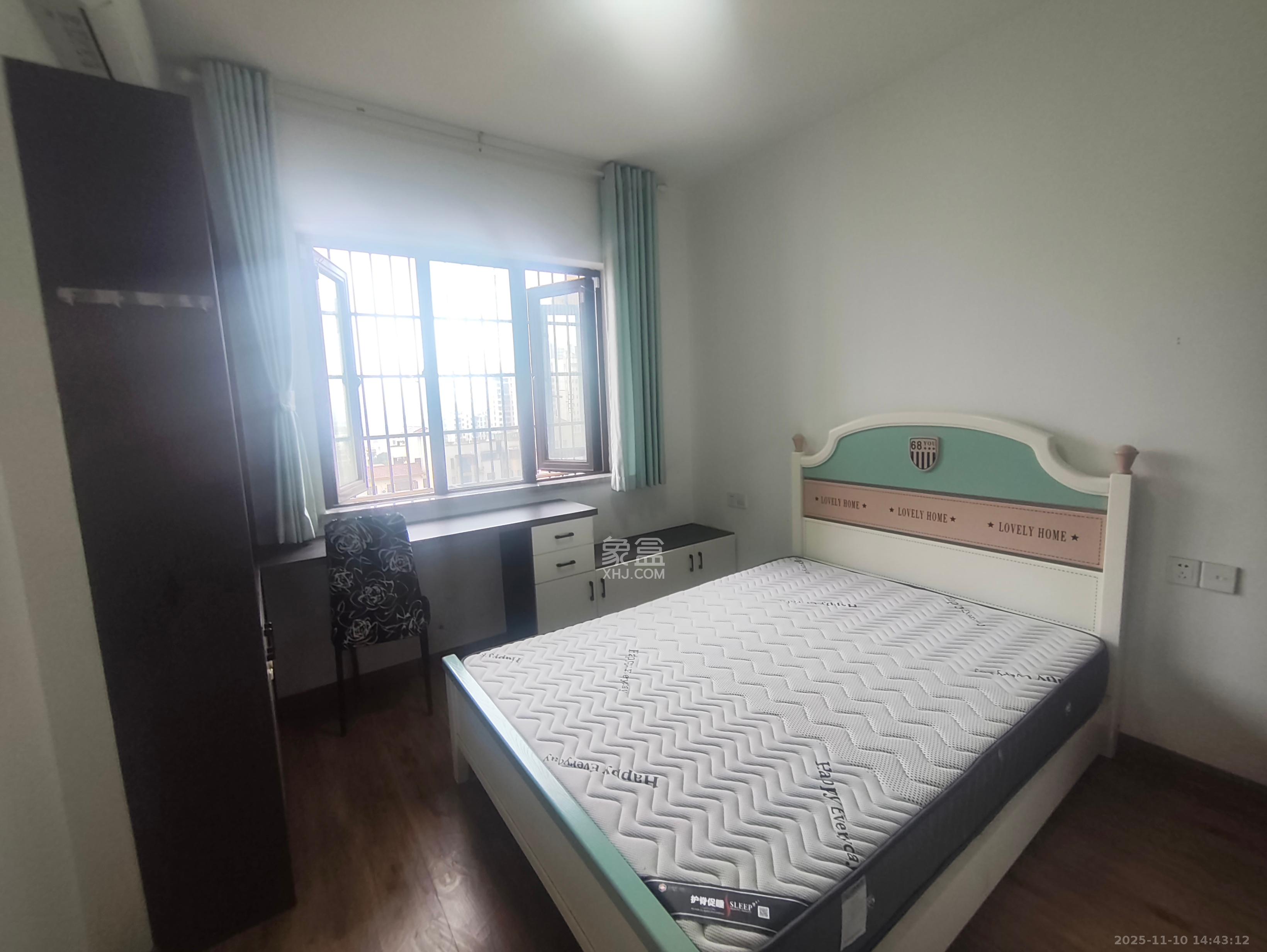 尚鑫海悦(新长海尚海城) 4室2厅2卫 2700.0元/月 尚鑫海悦(新长海尚海城) 4室2厅2卫 2700.0元/月室内图