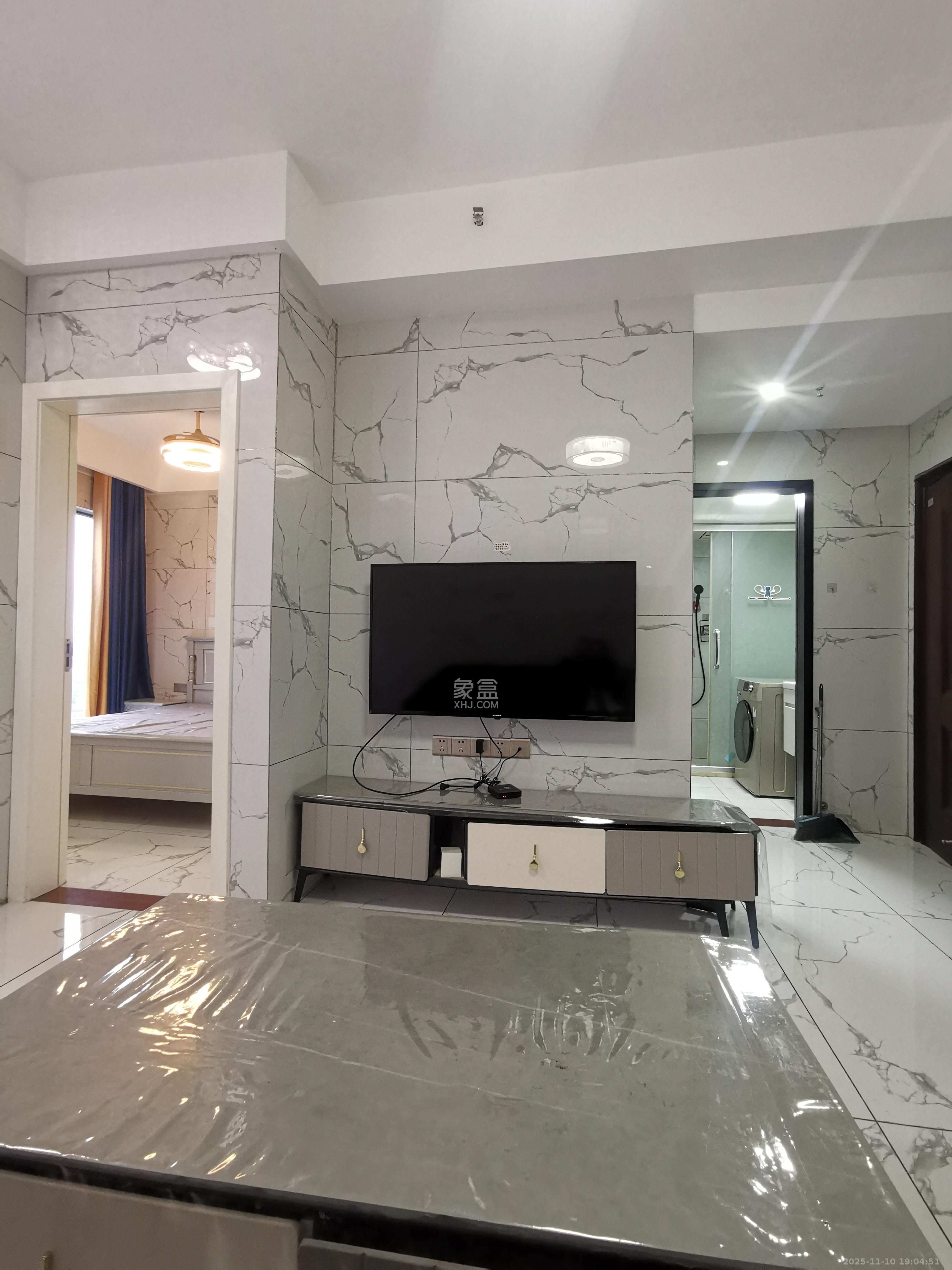 金晟年华  1室1厅1卫    1500.0元/月室内图