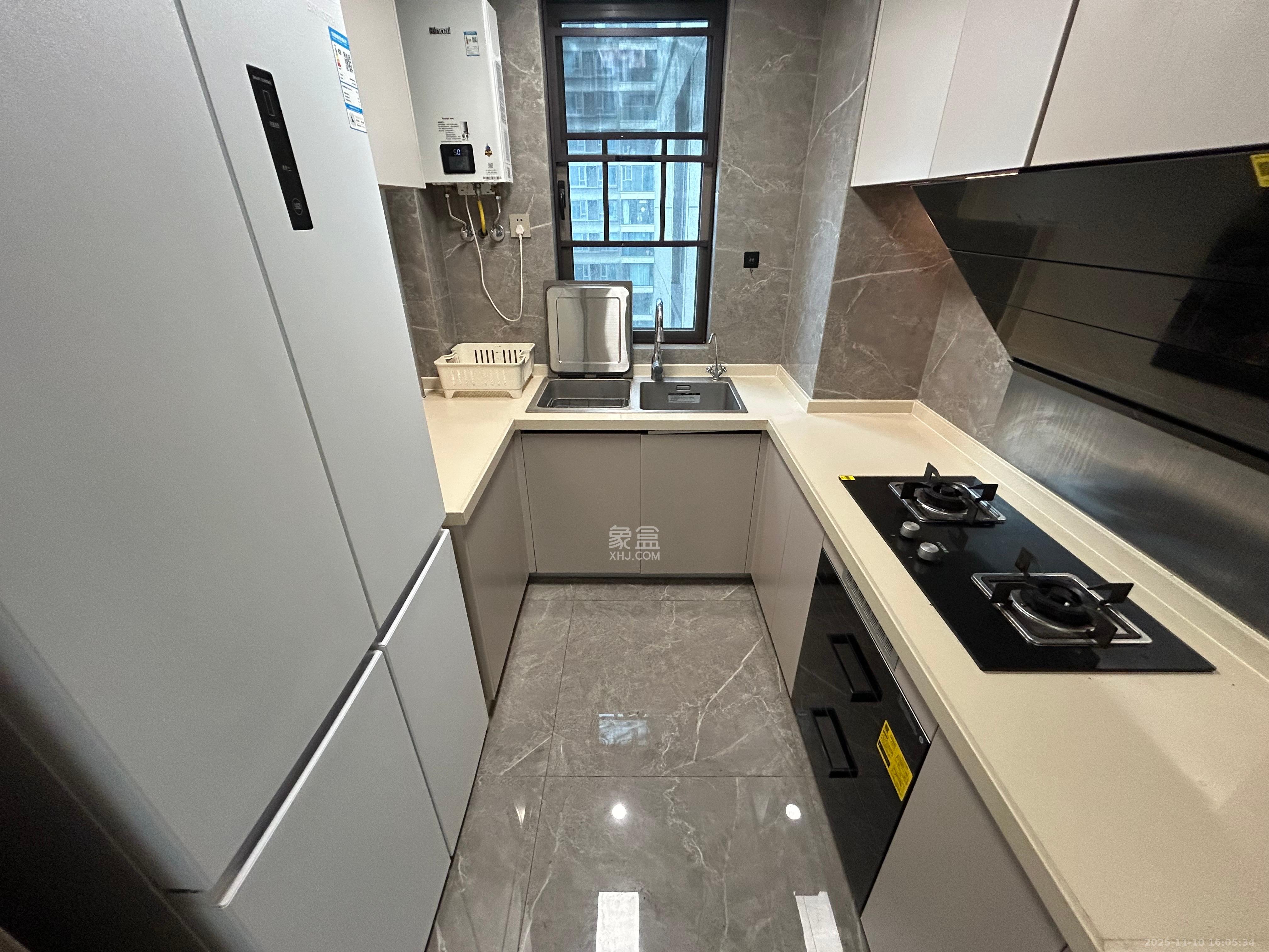 长沙溪山悦  4室2厅2卫    2700.0元/月室内图