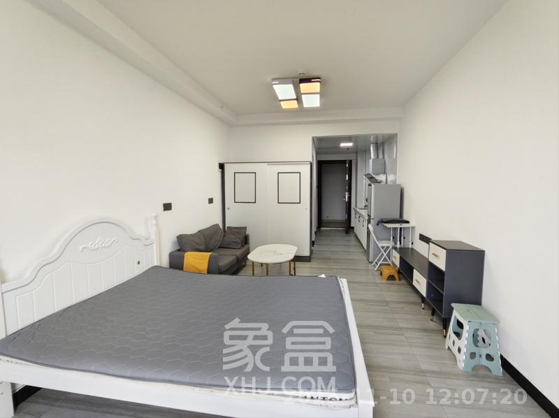 合能枫丹丽舍（柏悦名苑)  1室1厅1卫    1200.0元/月