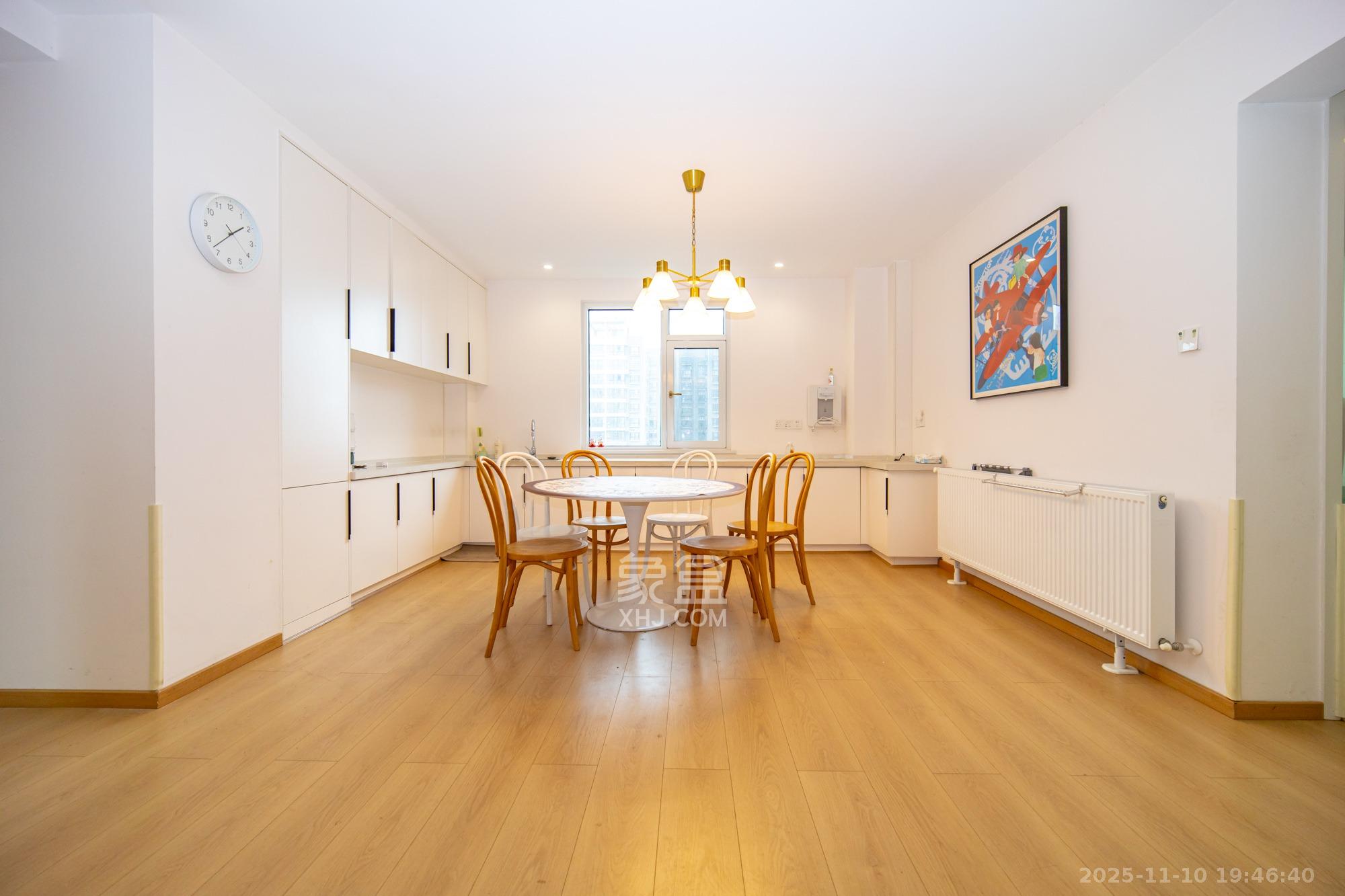 楚天世纪城东苑 4室2厅2卫 89.8万 楚天世纪城东苑 4室2厅2卫 89.8万其他