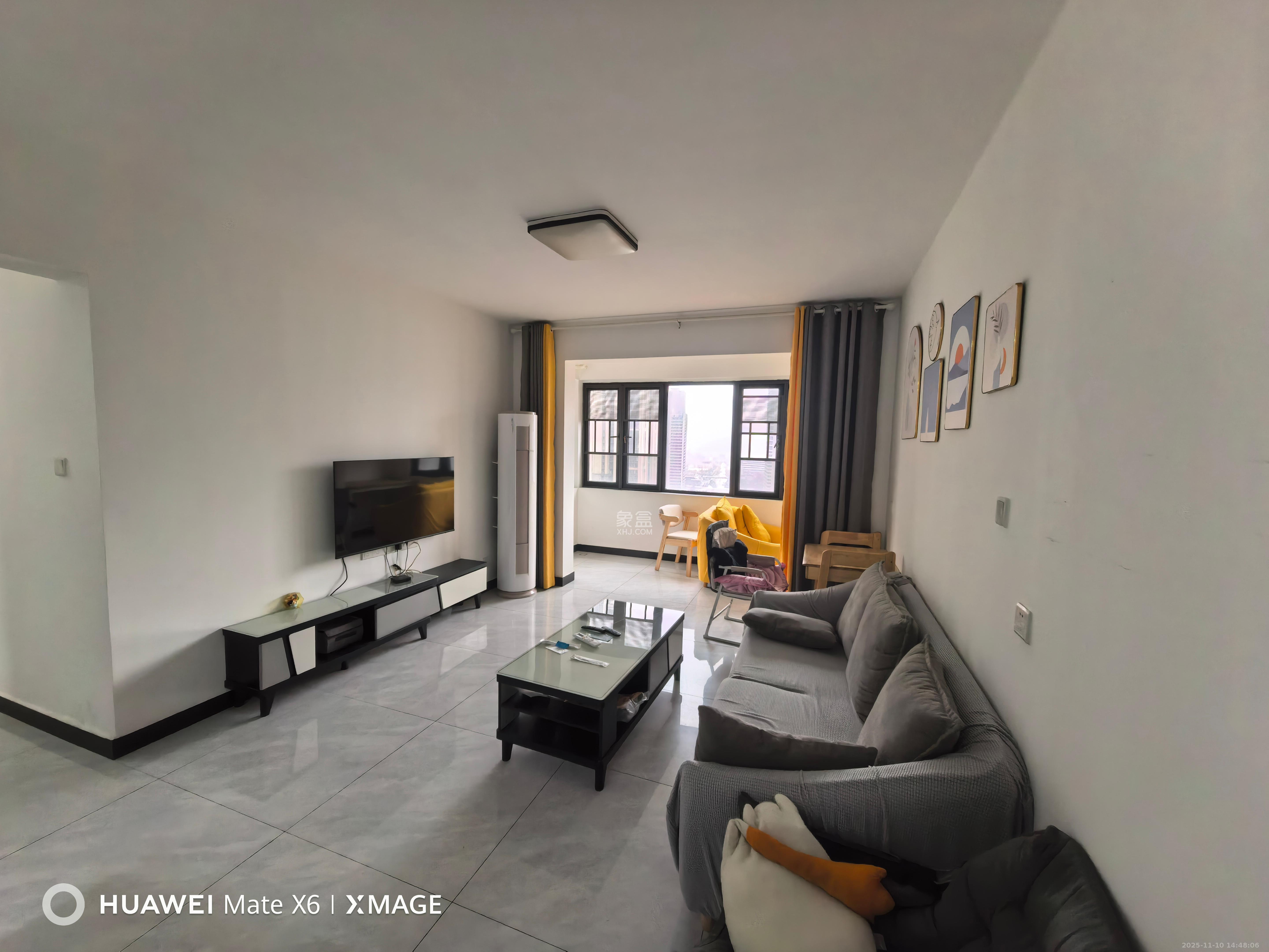 中国铁建梅溪青秀三期  3室2厅2卫    2800.0元/月