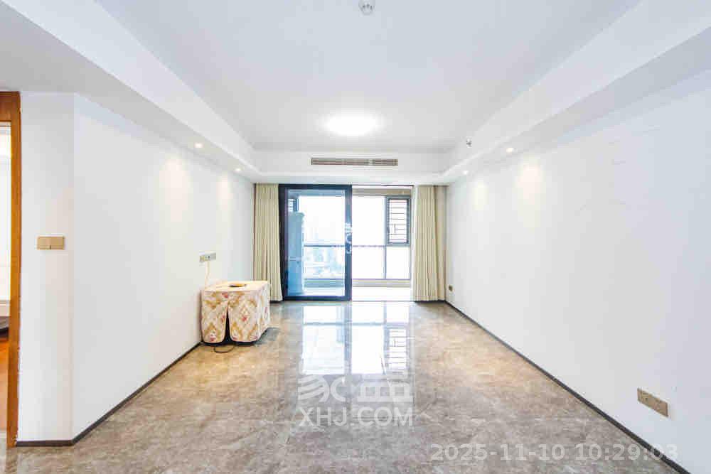 北辰瀚江府 4室2厅2卫 5000.0元/月 北辰瀚江府 4室2厅2卫 5000.0元/月室内图