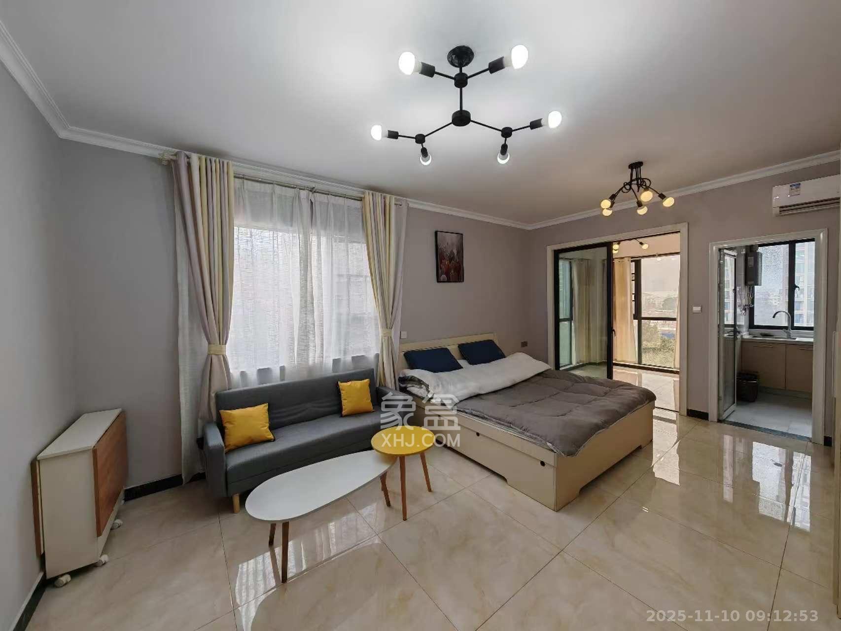 中南红领邦（红星嘉和苑）  1室1厅1卫    1600.0元/月室内图