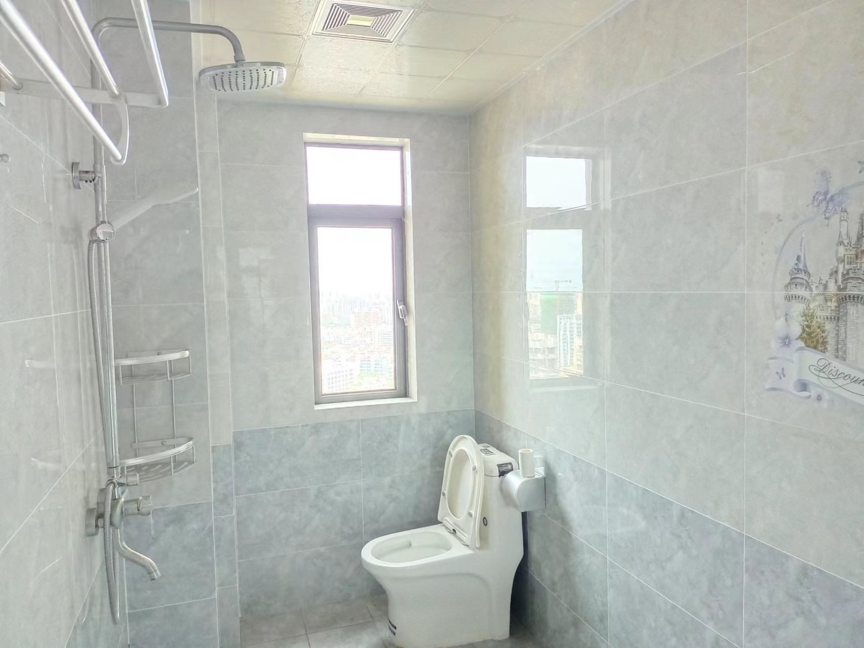 国兴城（B区）  3室2厅2卫    4300.0元/月室内图