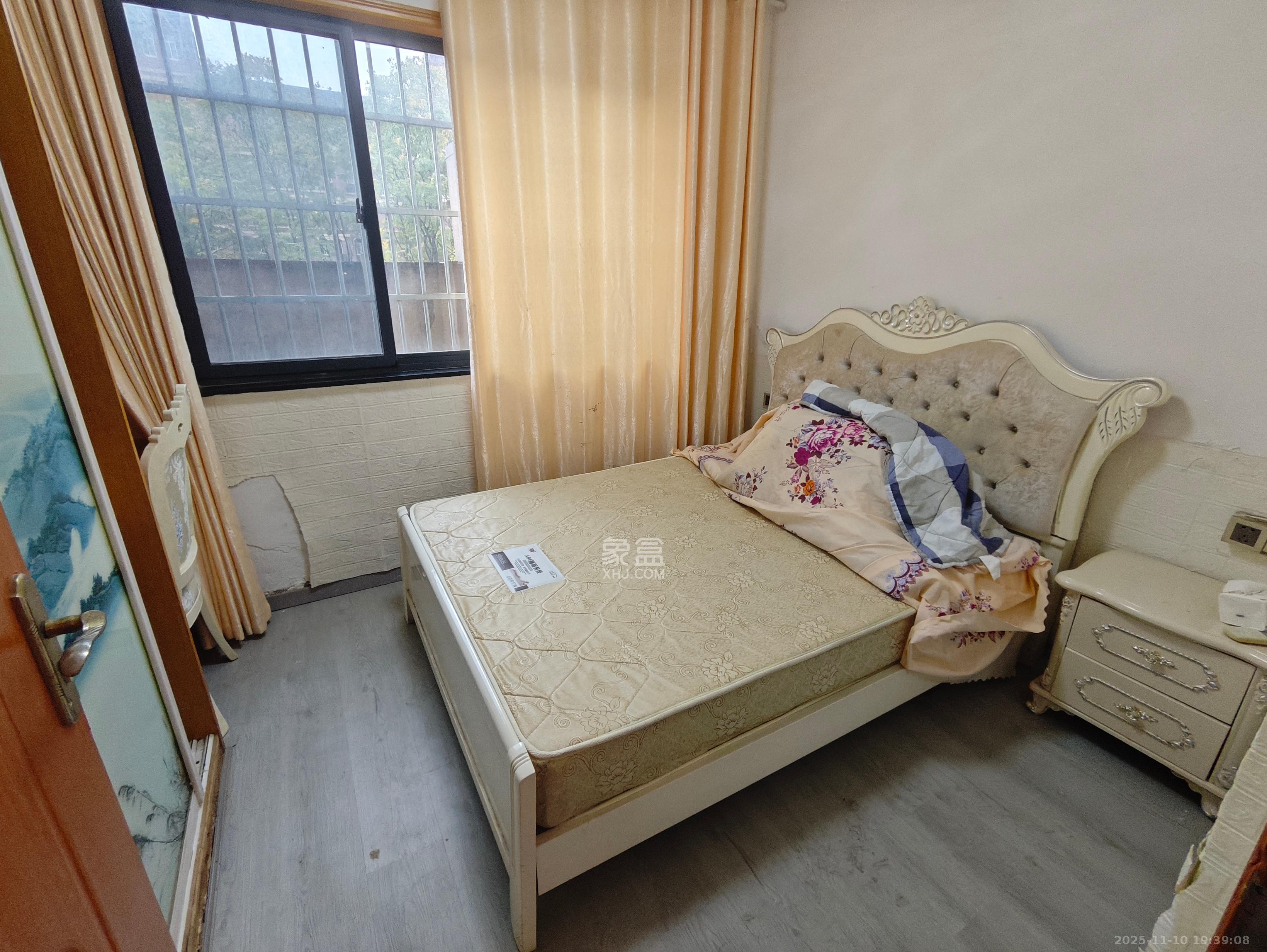 高林仕家 3室2厅1卫 1650.0元/月 高林仕家 3室2厅1卫 1650.0元/月室内图