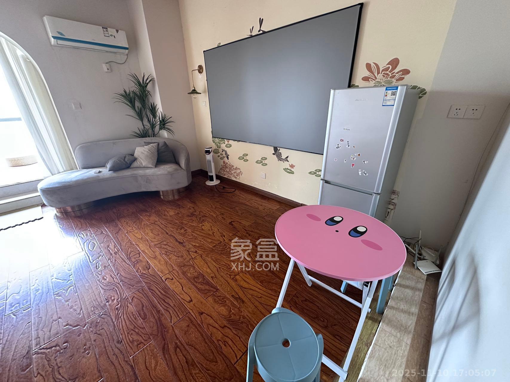 上城金都  1室1厅1卫    2100.0元/月室内图