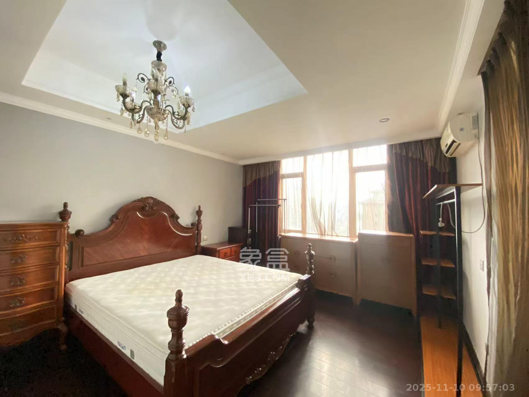 沁园春御院  1室1厅1卫    2200.0元/月室内图