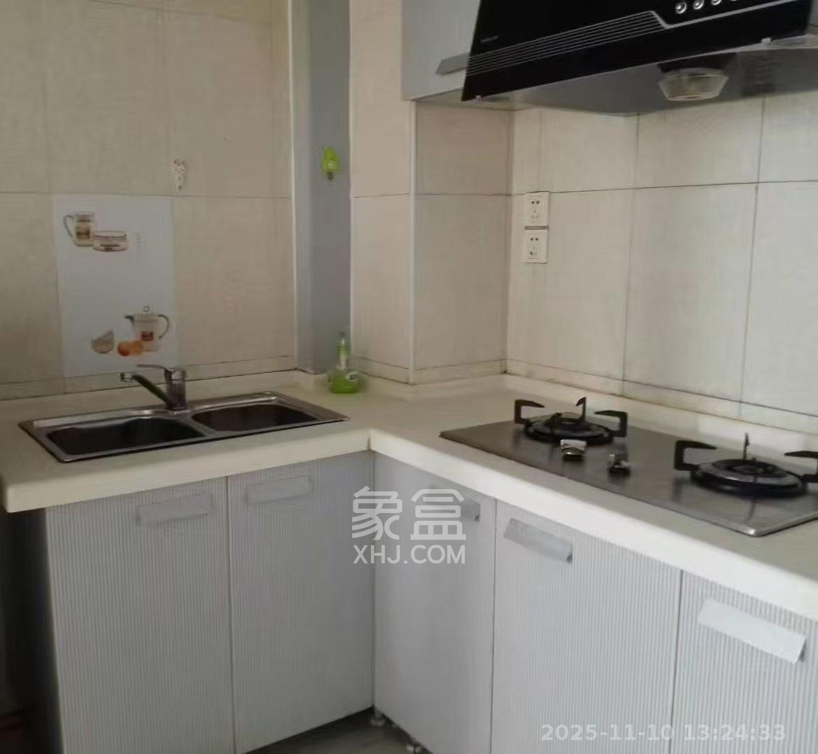 他城(天鸿时代公寓) 1室1厅1卫 1400.0元/月 他城(天鸿时代公寓) 1室1厅1卫 1400.0元/月室内图