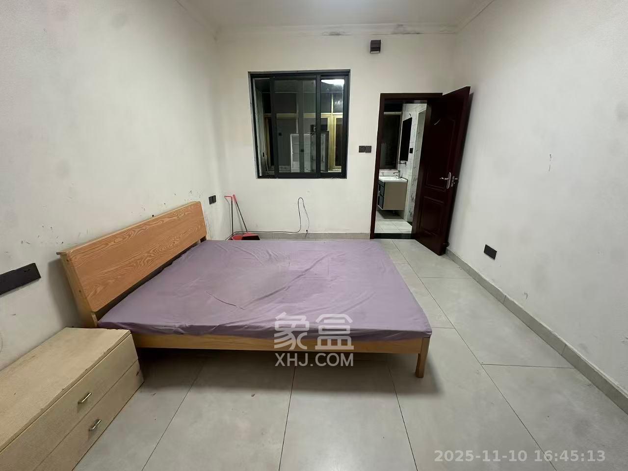 上碧湘街散盘  2室1厅1卫    1500.0元/月室内图