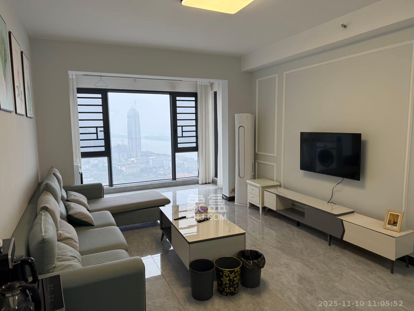 北辰三角洲E7区  3室2厅2卫    5500.0元/月