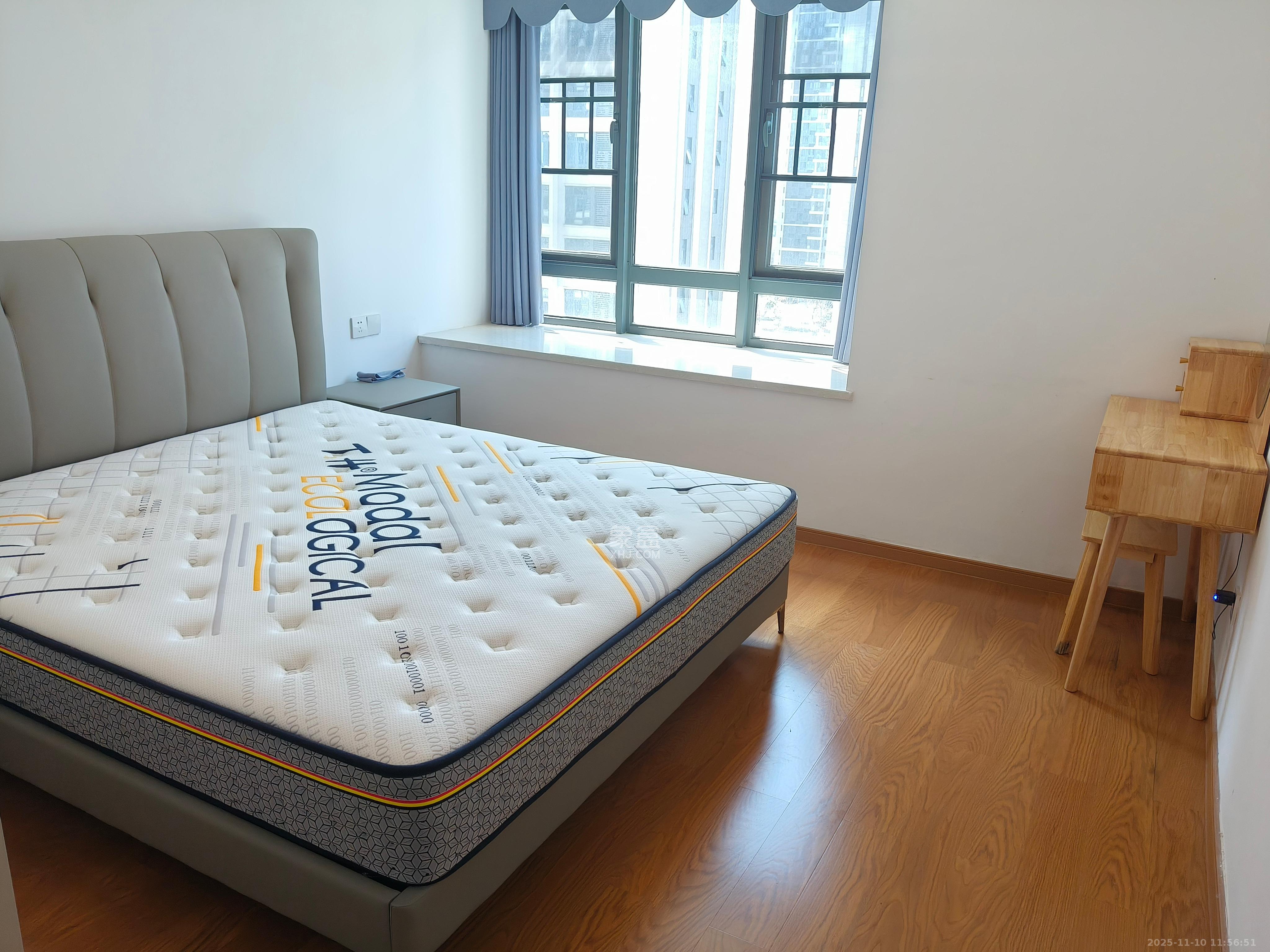 清控湖山雅居北区  4室2厅2卫    3000.0元/月室内图