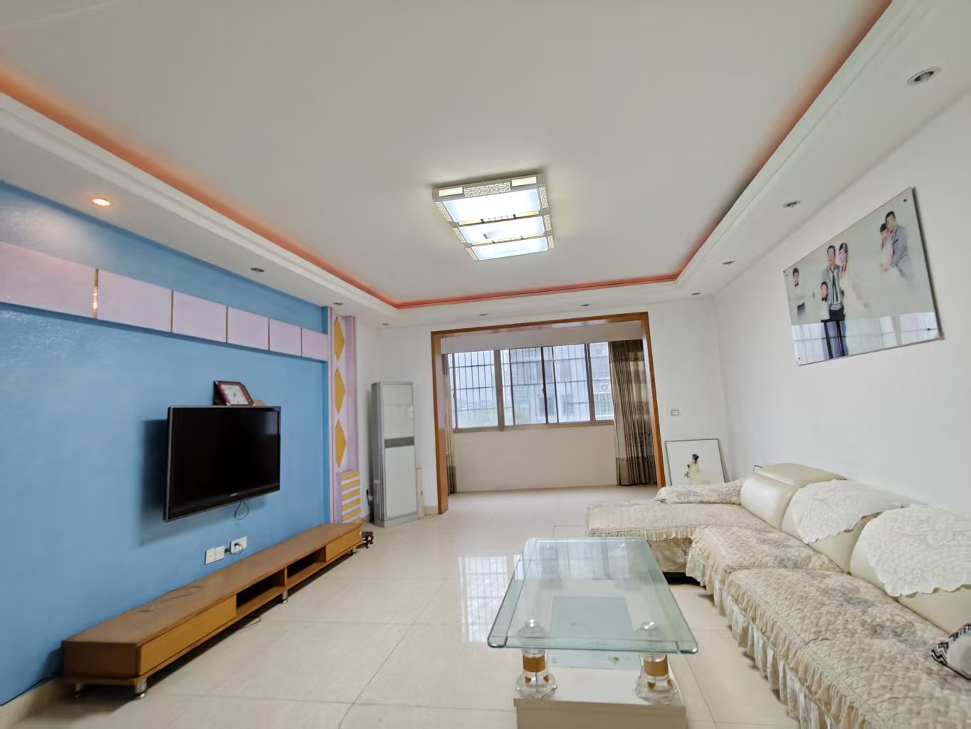 质量检测专家楼  4室2厅2卫    1700.0元/月室内图