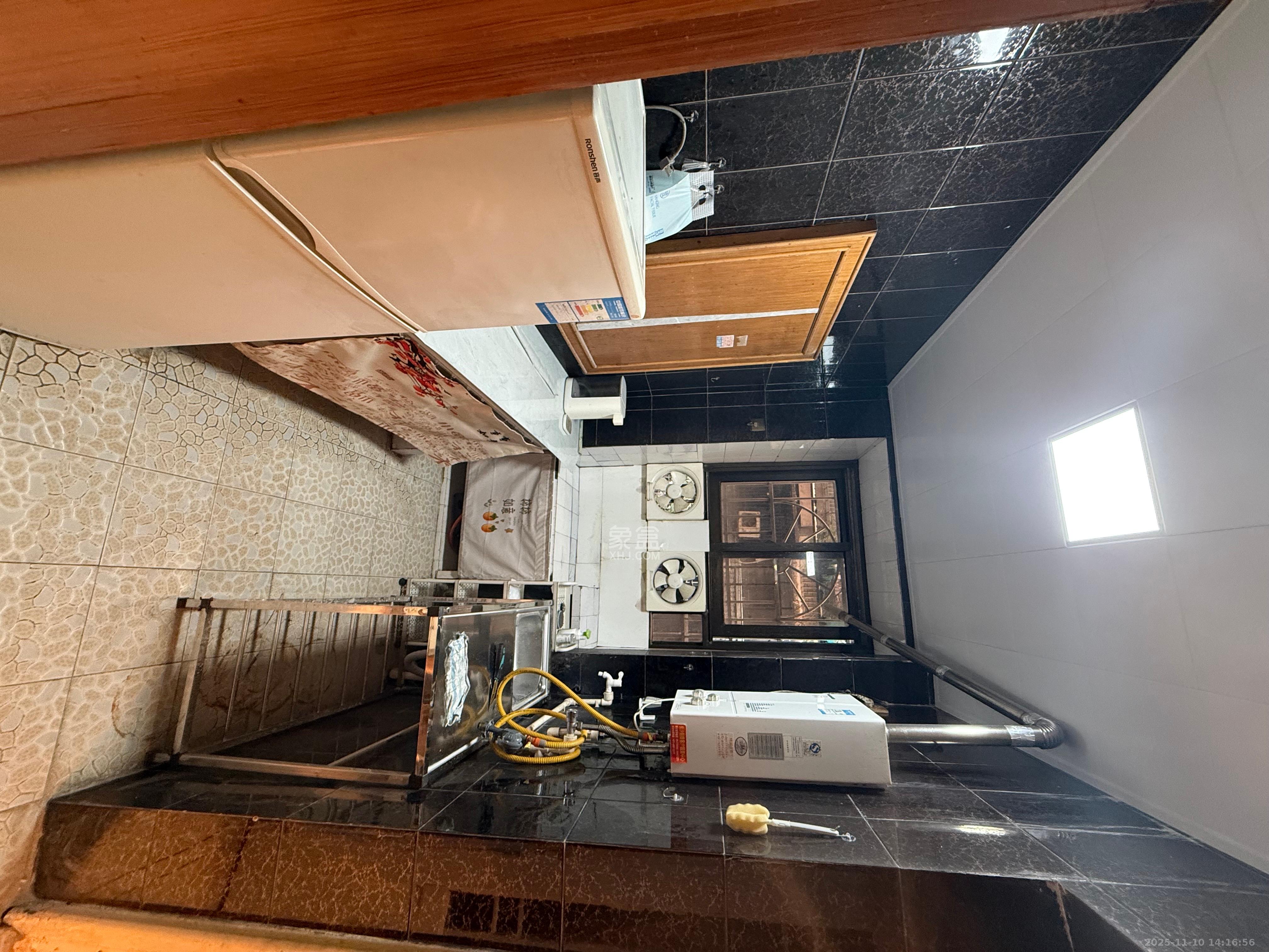 农机宿舍(曙光路) 2室1厅1卫 1700.0元/月 农机宿舍(曙光路) 2室1厅1卫 1700.0元/月室内图