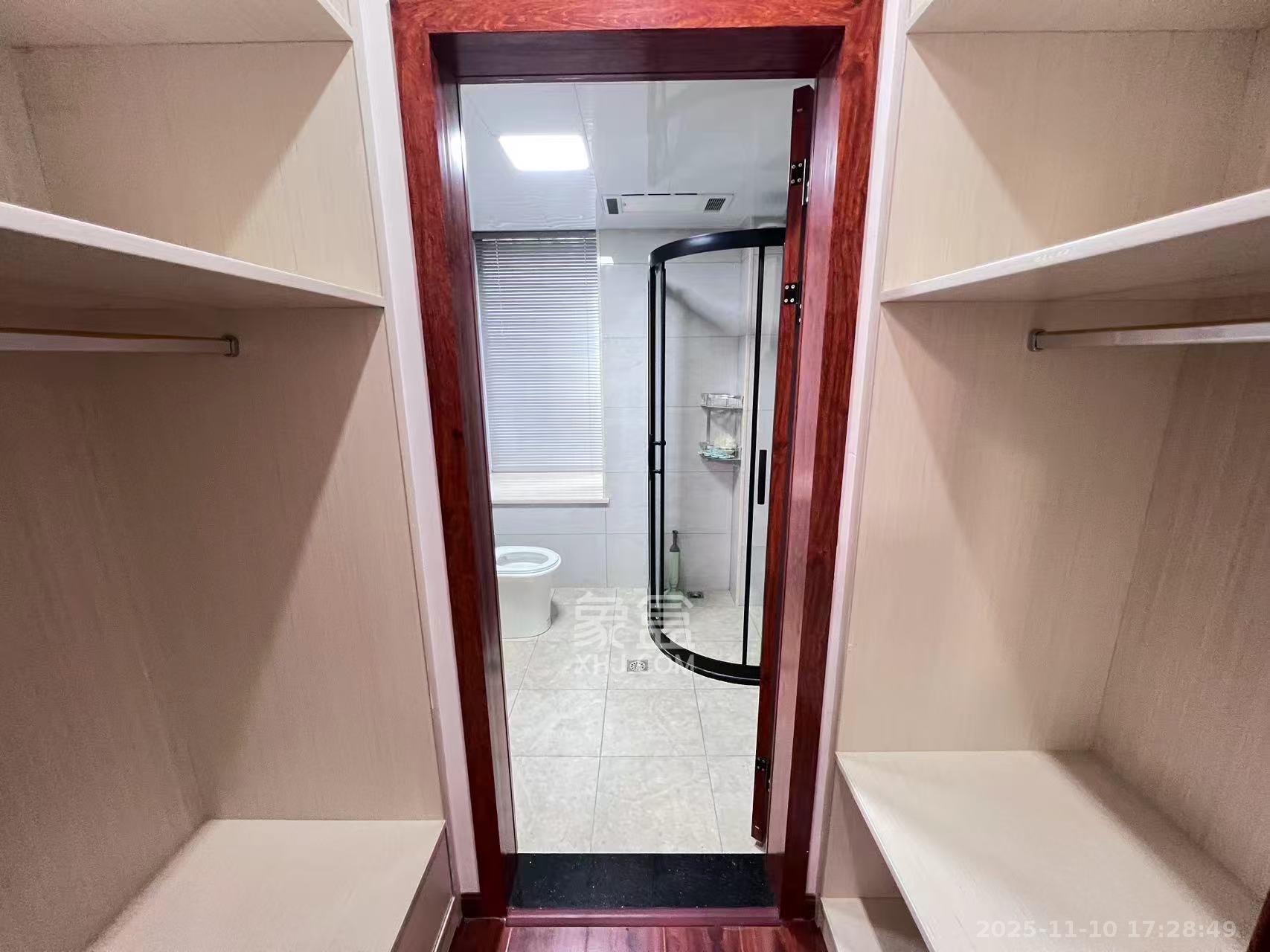 滨江君悦香邸  3室2厅2卫    3500.0元/月室内图