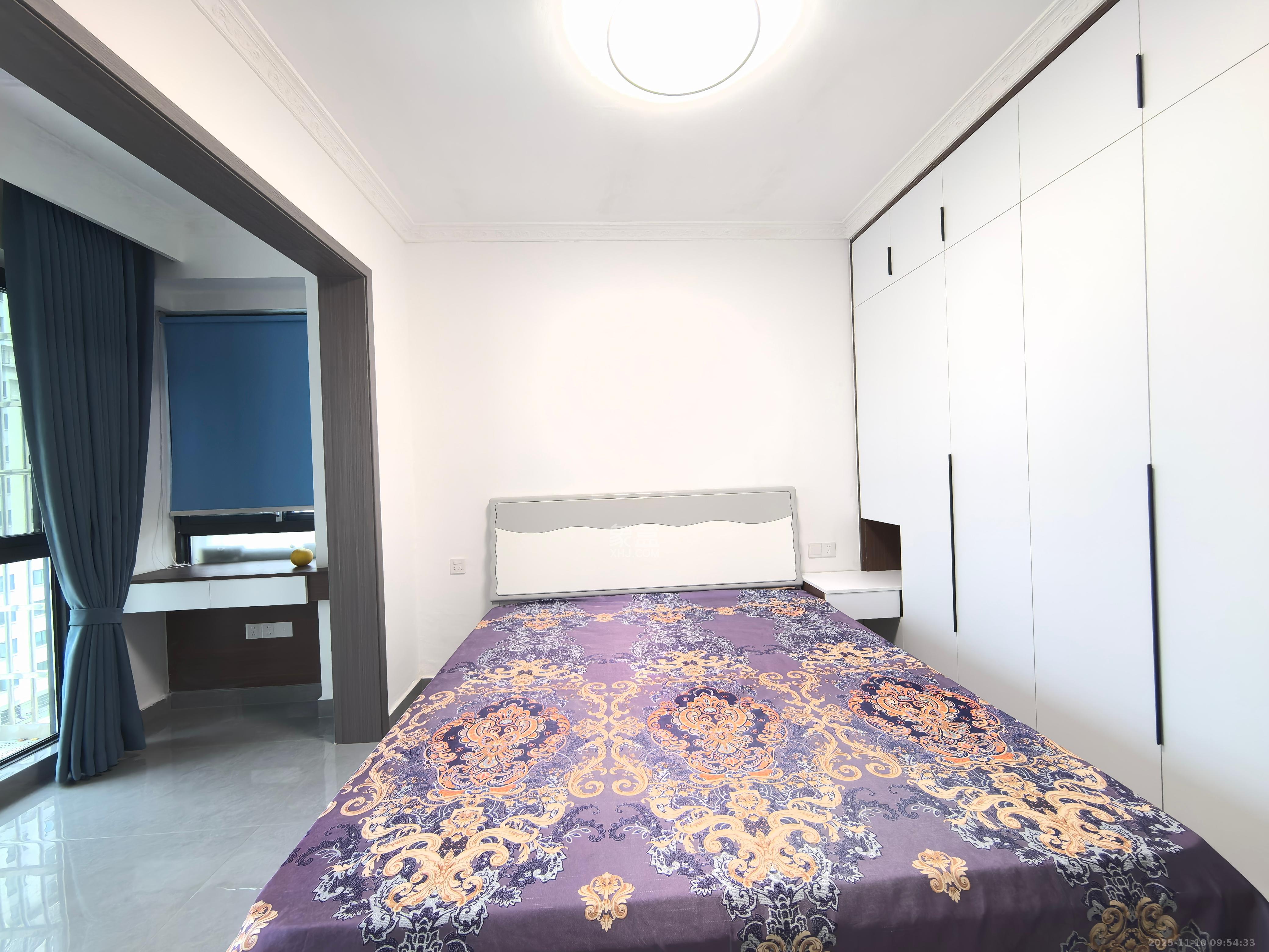 和景家园二期  3室2厅1卫    2400.0元/月室内图