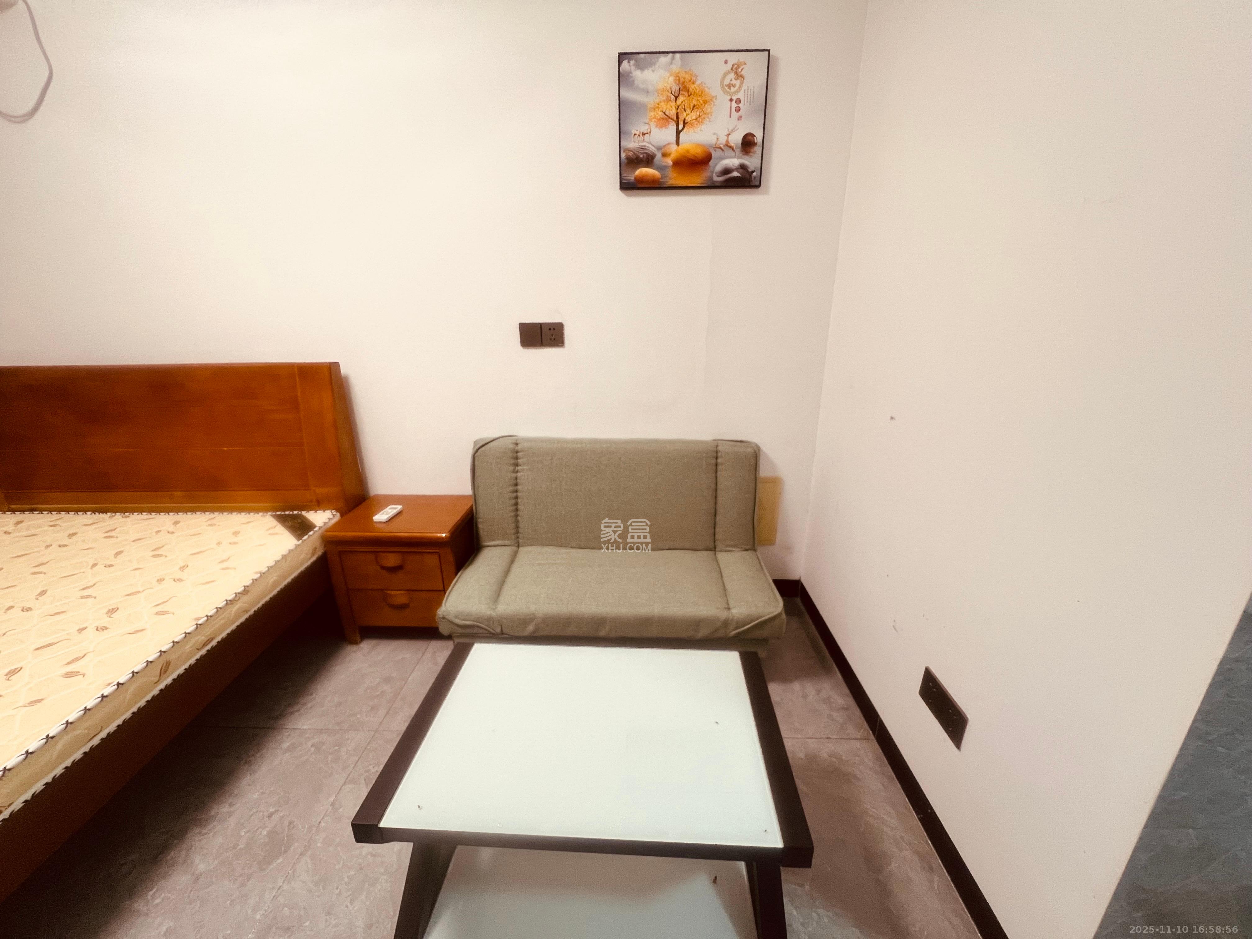 美林美寓  1室0厅0卫    1700.0元/月