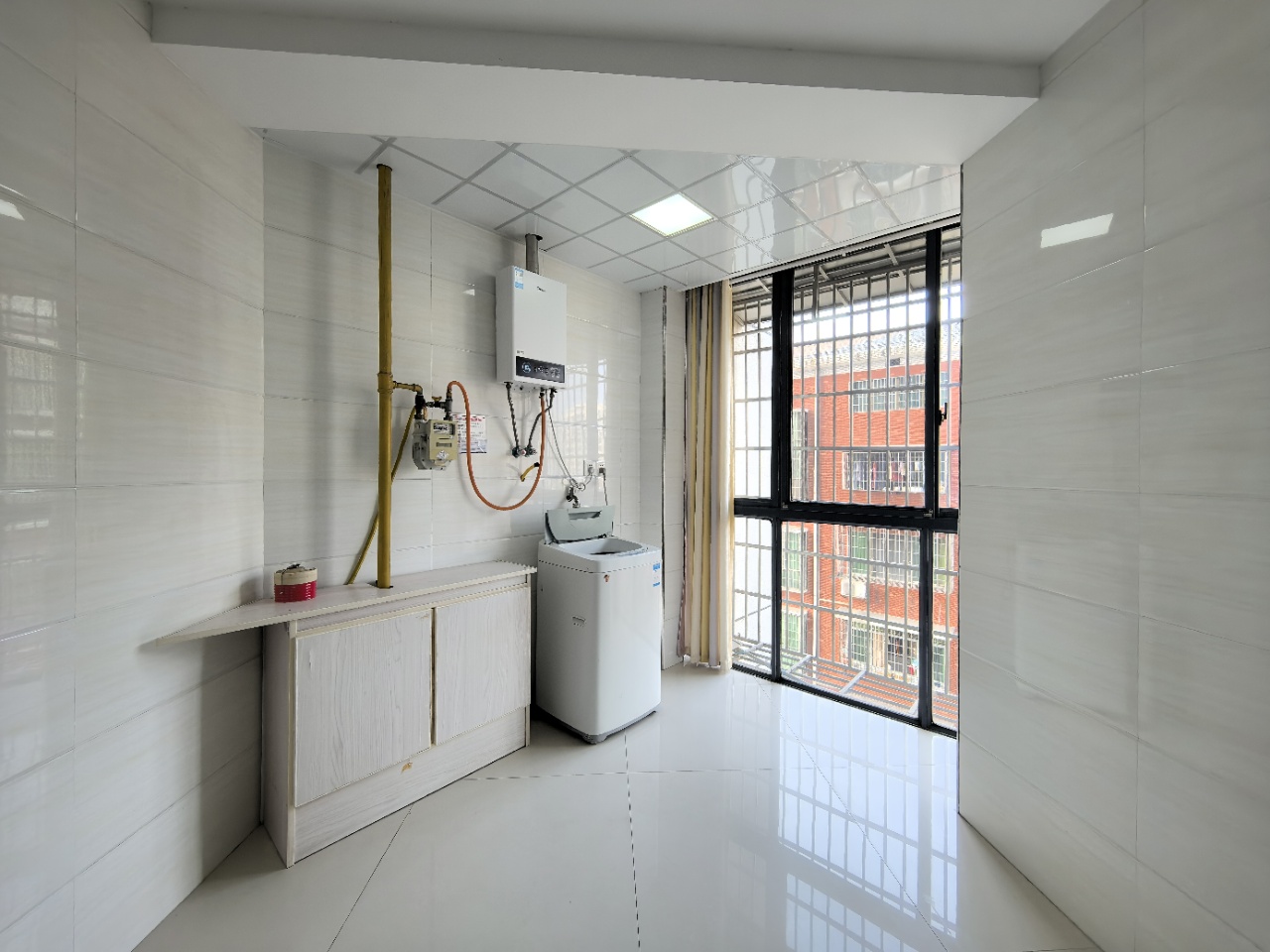 金鹿花园  2室2厅1卫    1380.0元/月室内图