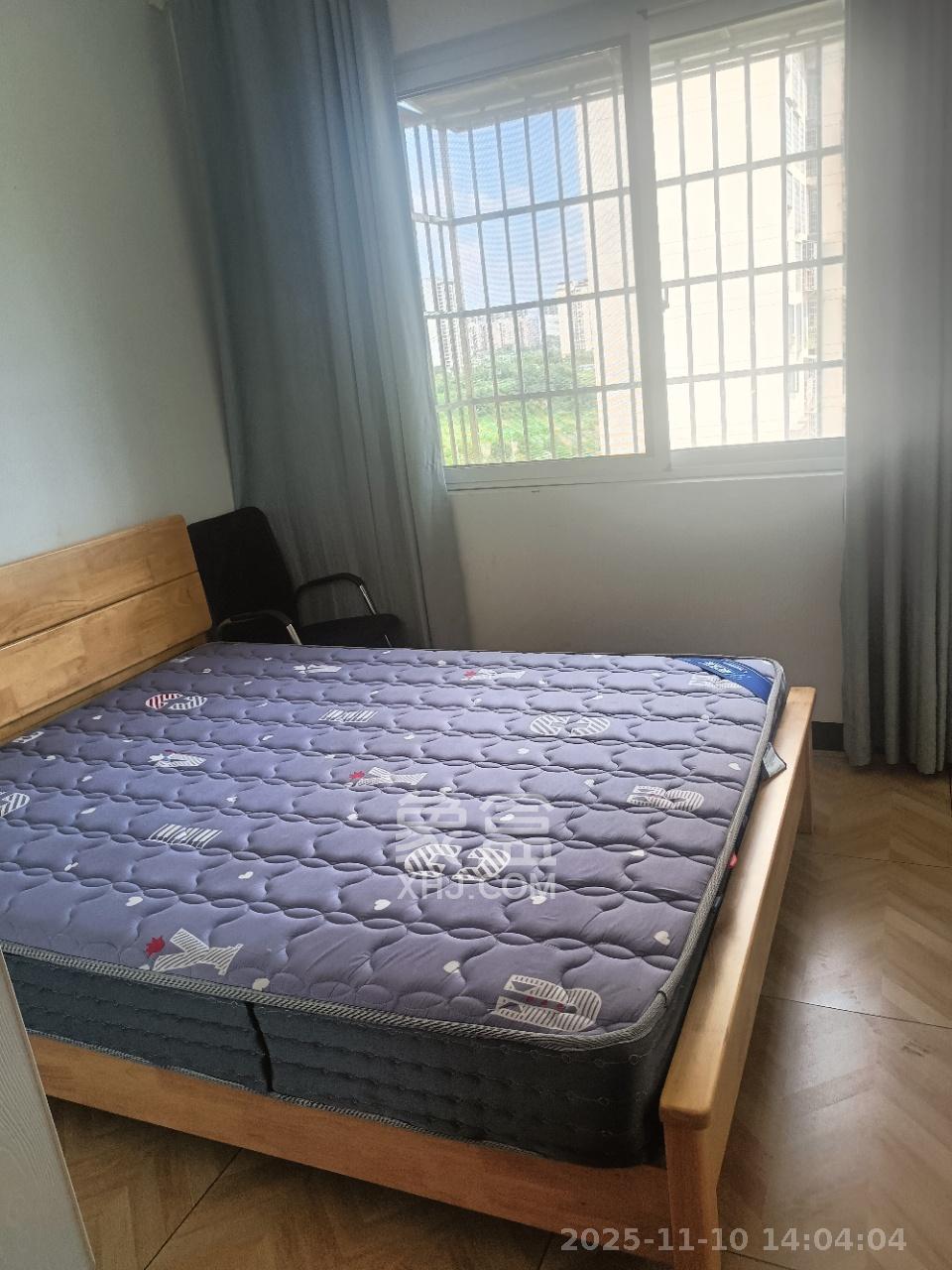 桥头家苑一期  2室1厅1卫    1200.0元/月室内图