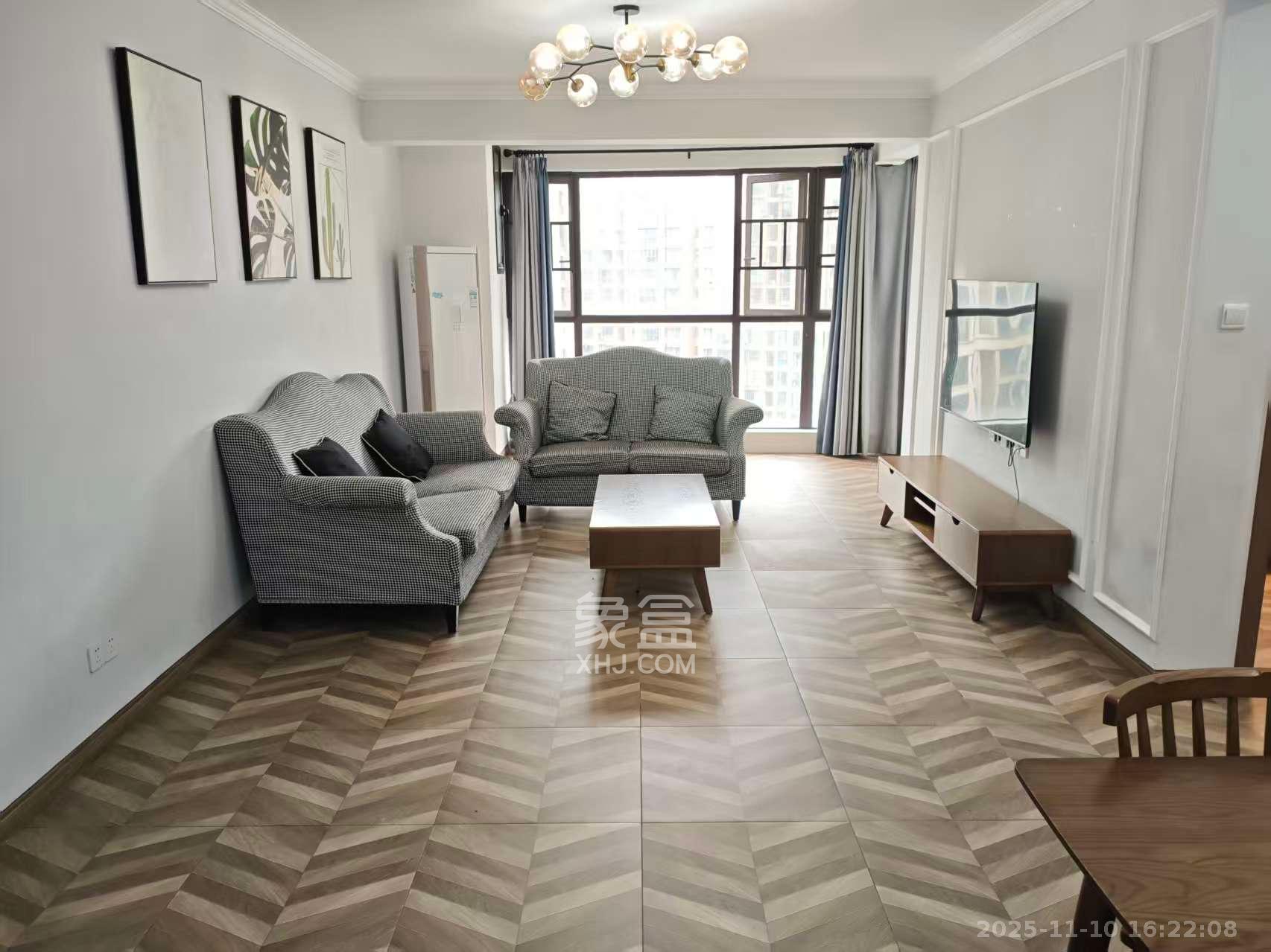 融创融公馆（融创臻苑）  3室2厅2卫    2300.0元/月室内图