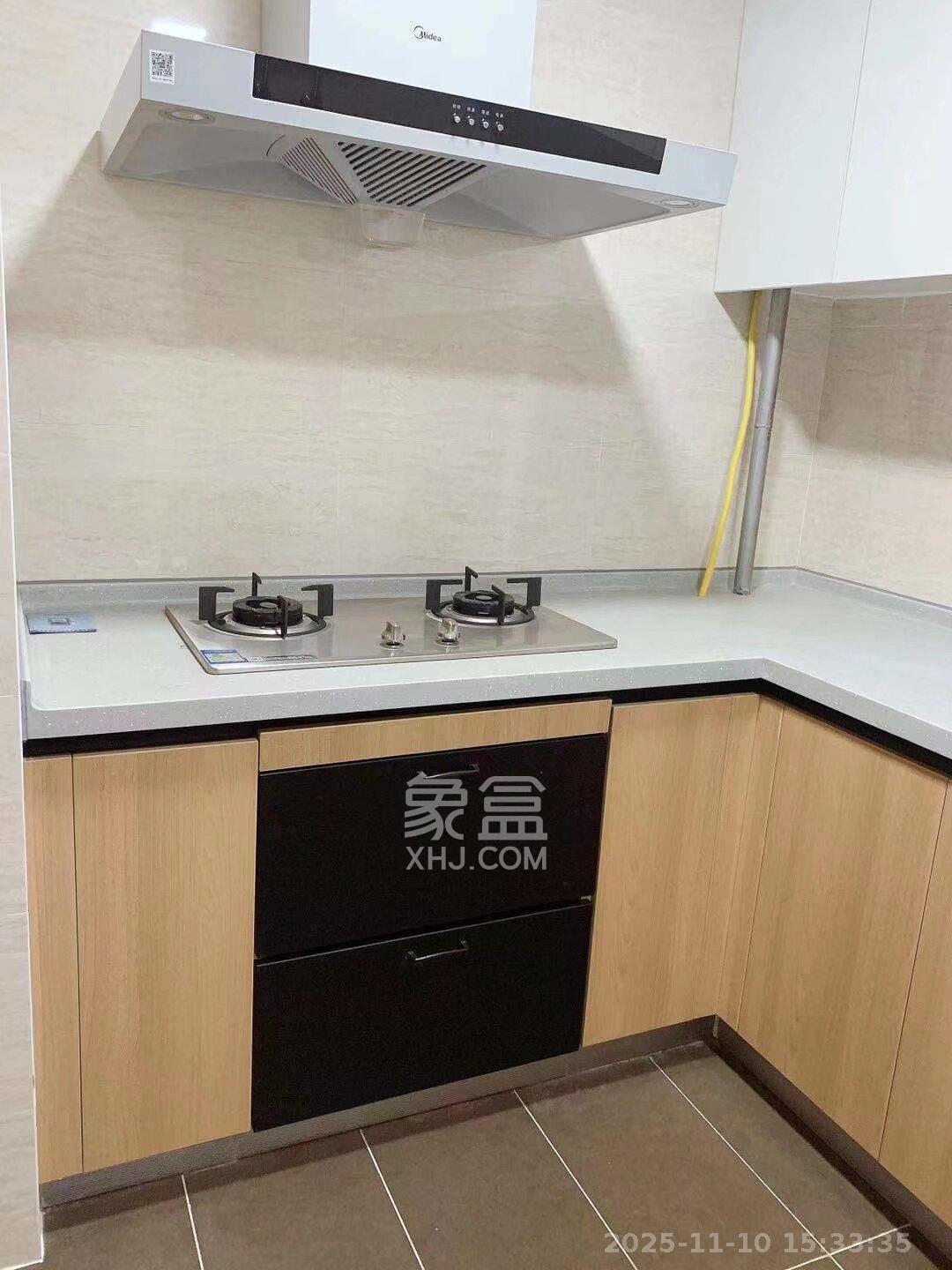 万科魅力之城非凡里 3室2厅2卫 2800.0元/月 万科魅力之城非凡里 3室2厅2卫 2800.0元/月室内图