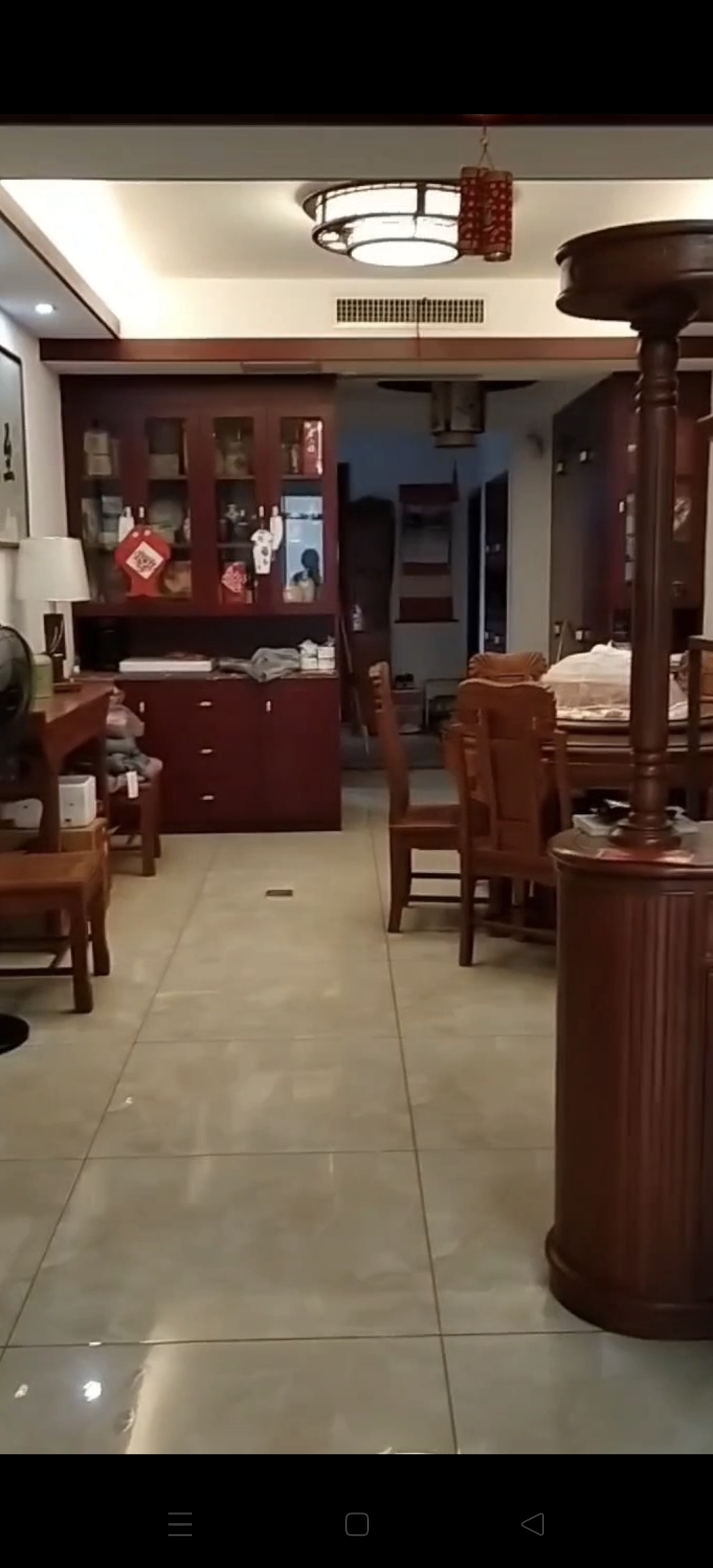 崇和中苑 4室2厅2卫 169.8万 崇和中苑 4室2厅2卫 169.8万客厅