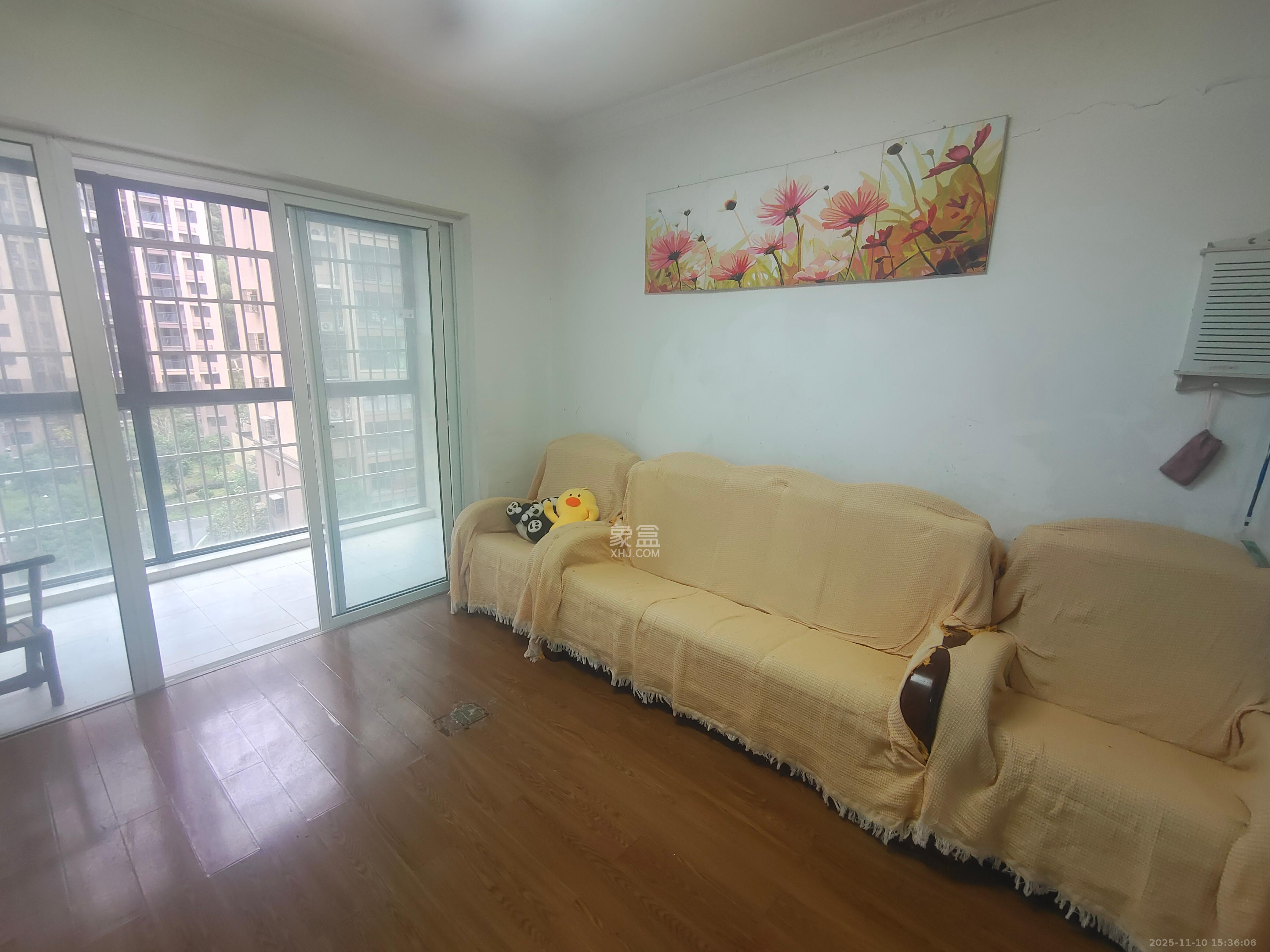 山水新城  2室1厅1卫    1600.0元/月室内图1